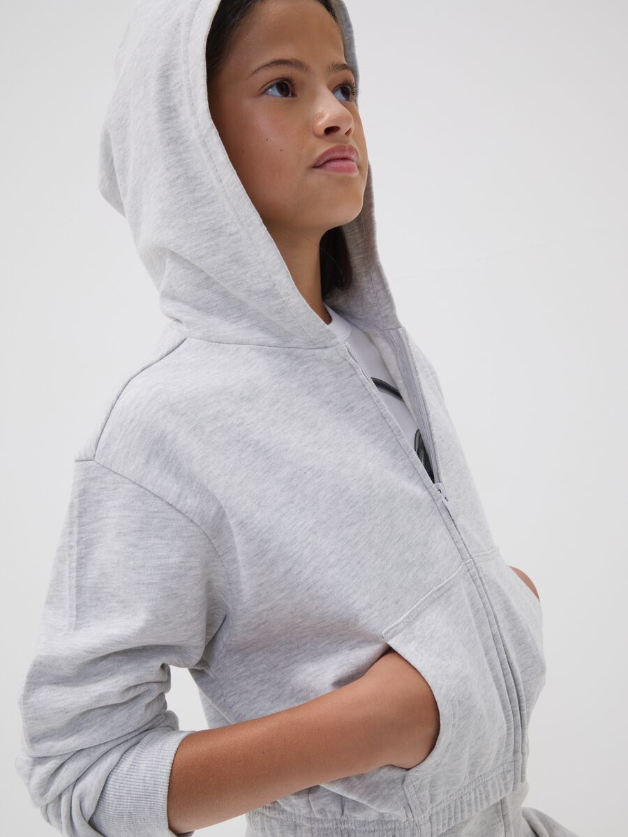 Girls&rsquo; short grey pure cotton hoodie with crew neck_0