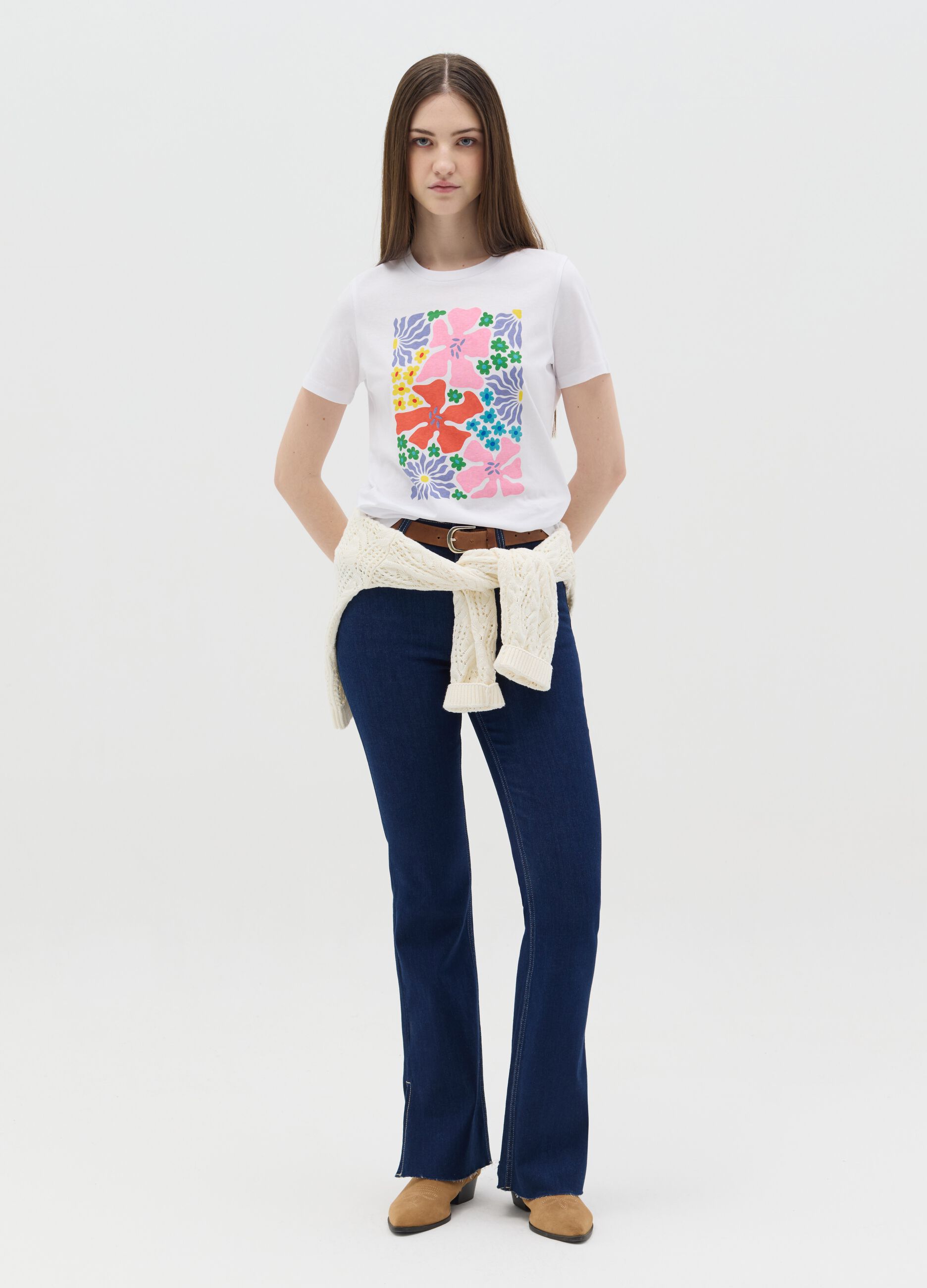 White T-shirt with colourful floral print