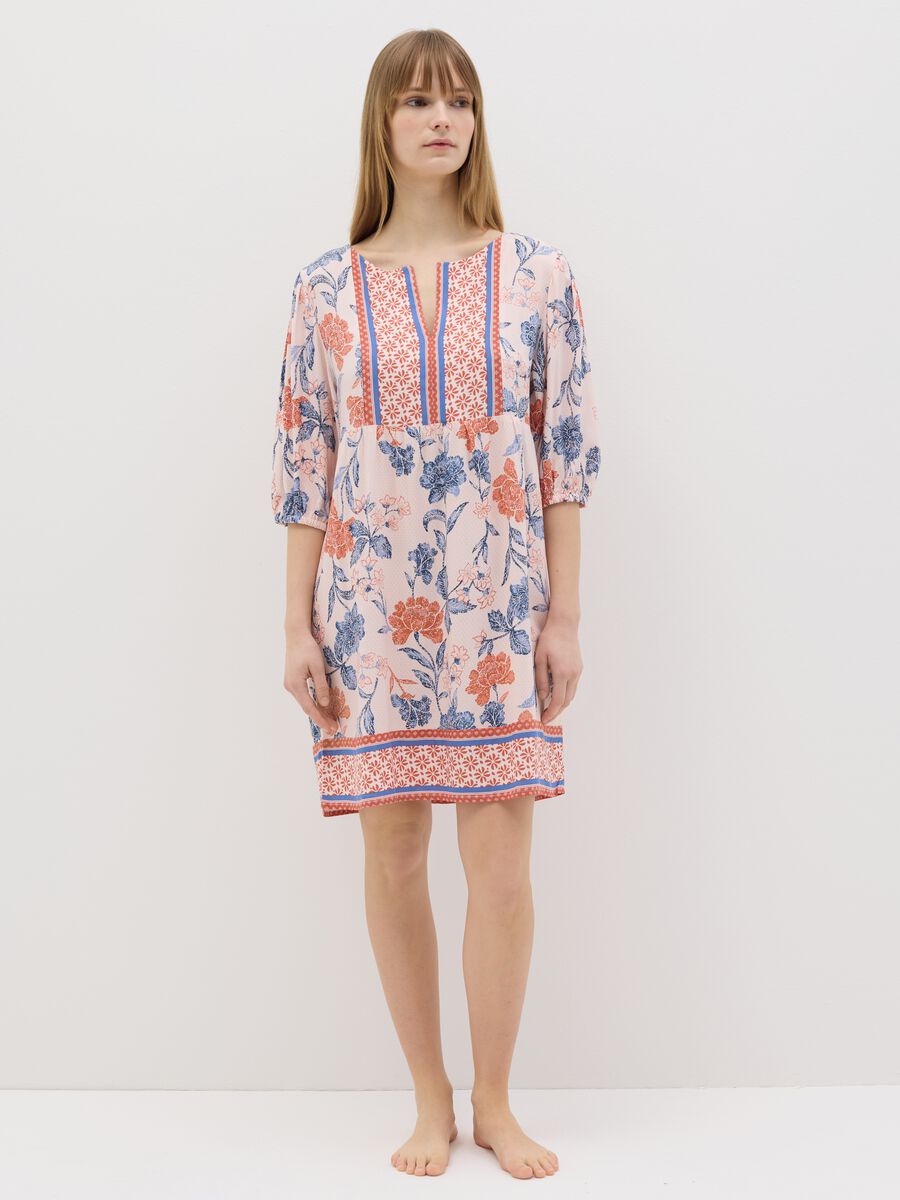 Orange and light blue nightdress with floral print_0