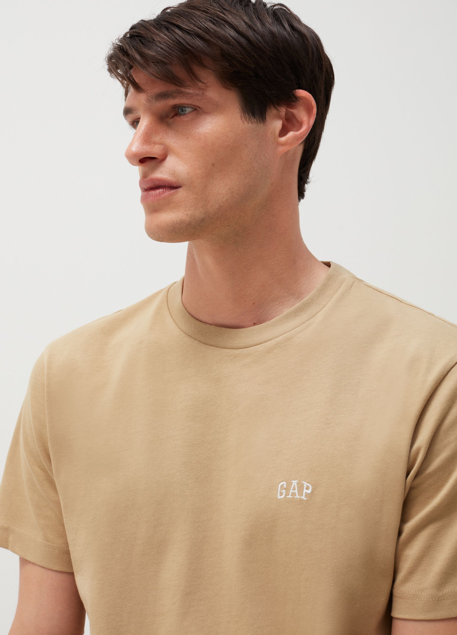 T-shirt with embroidered micro logo