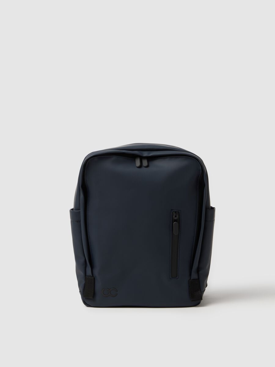 Zaino blu con spallacci regolabili e tasche multiple_0