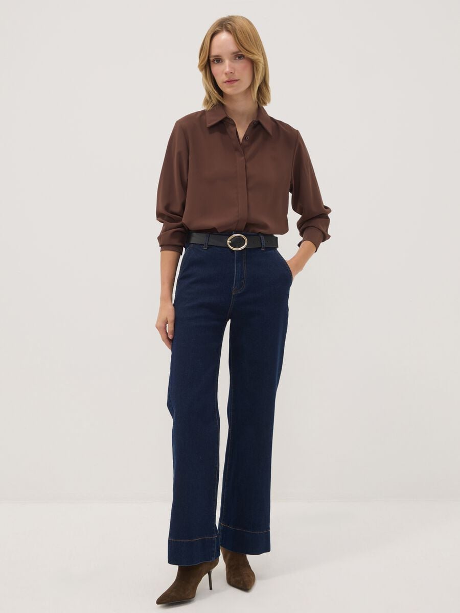 Brown regular-fit shirt with classic collar_2