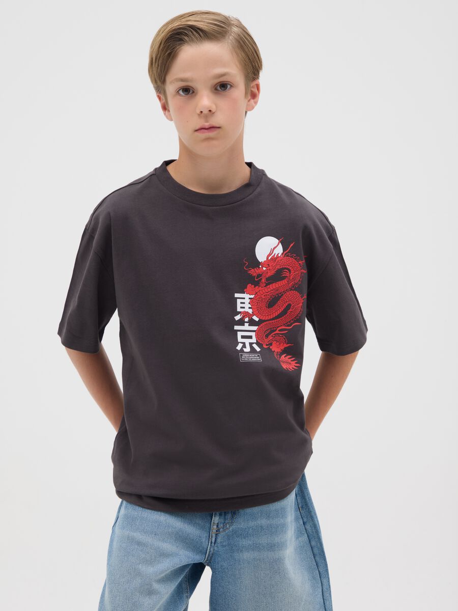 Cotton T-shirt with ideograms and dragon print_0