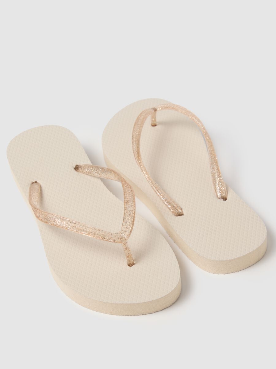 Women's beige regular-fit flip-flops_2