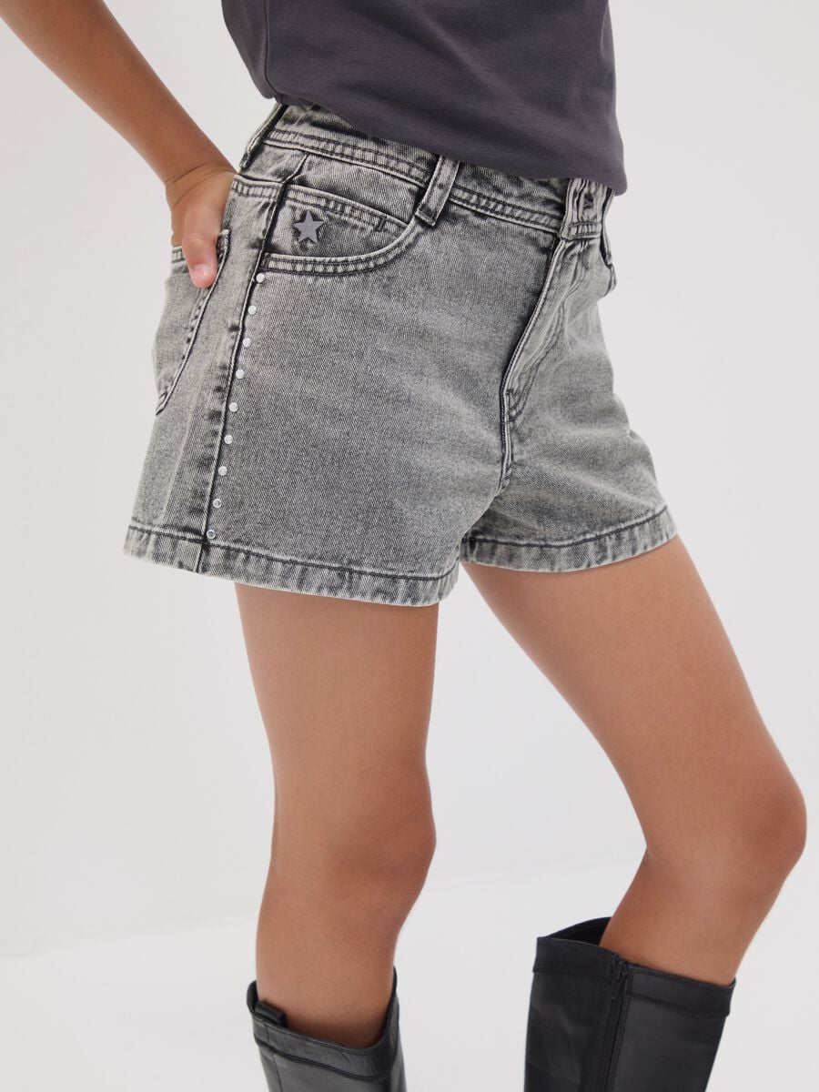 Girls&rsquo; grey pure cotton denim shorts_2