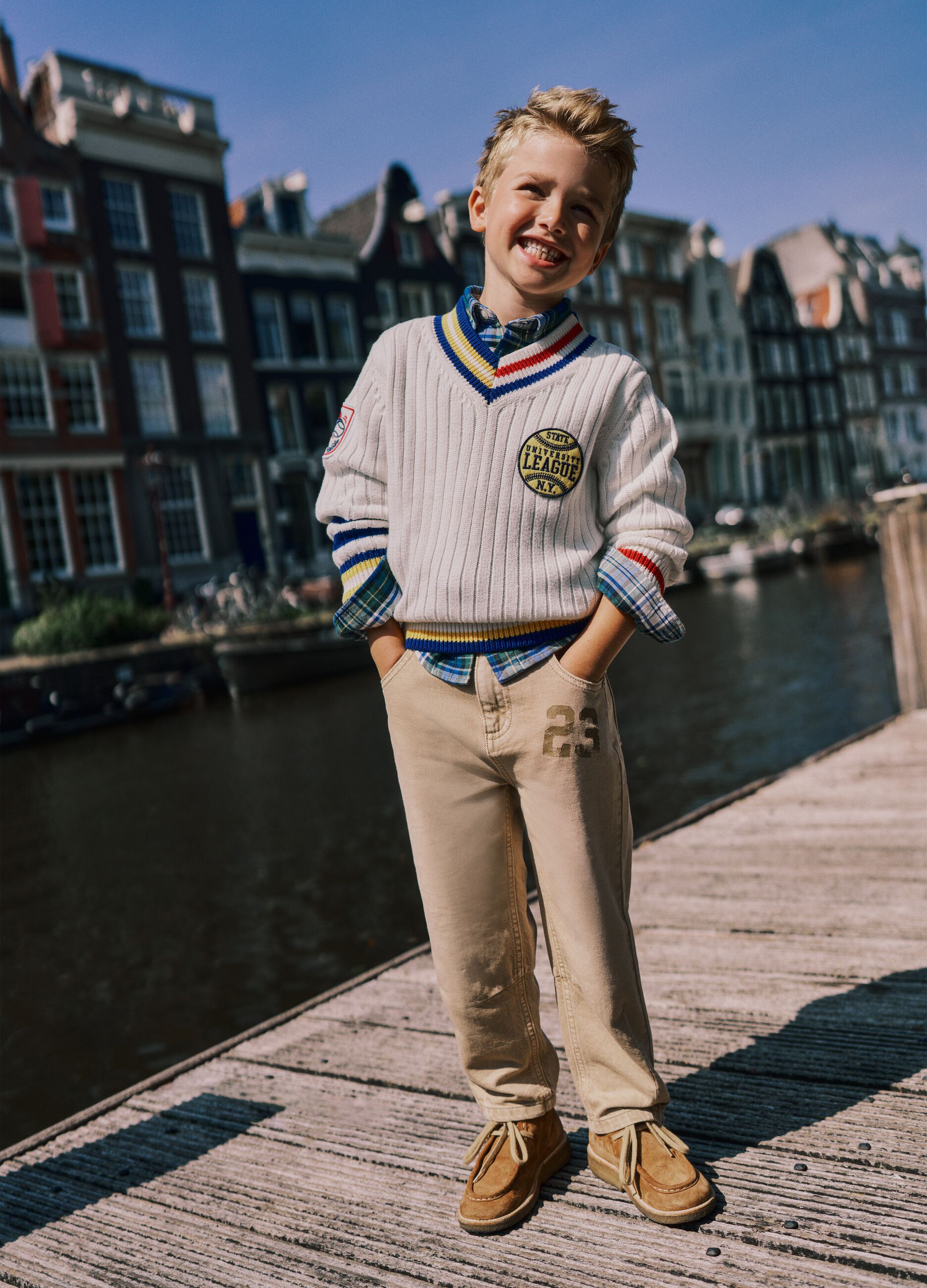 Maglione da bambino in puro cotone multicolor regular fit