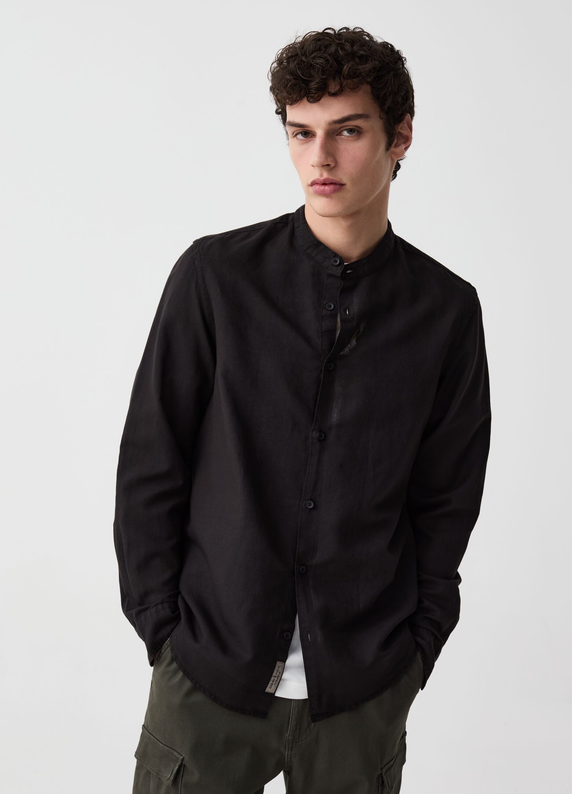 Cotton and linen shirt with mandarin collar