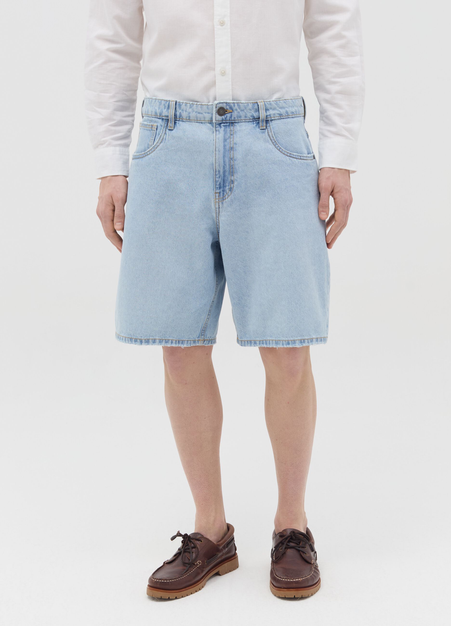 Baggy-fit Bermuda shorts in denim with five pockets