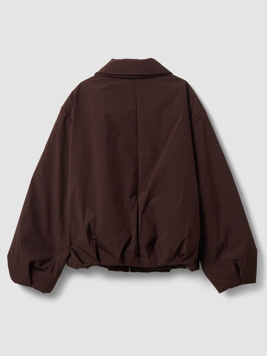 Giacca marrone regular fit con zip e collo ampio_2