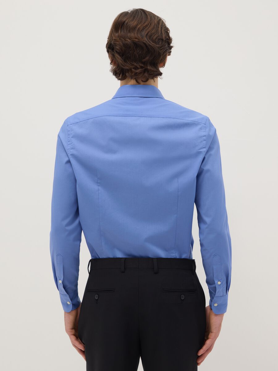 Light Blue Cotton-Blend Slim Fit Easy Iron Shirt_2