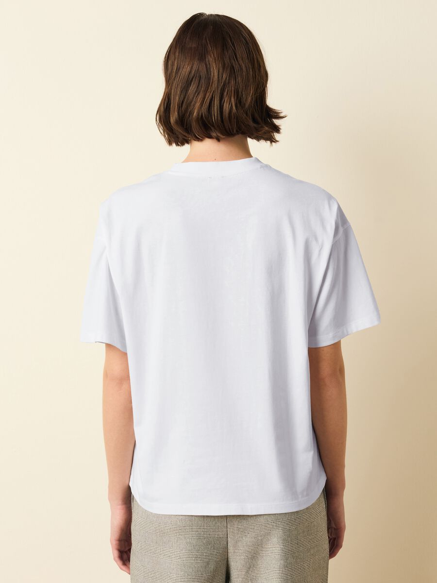 T-shirt with embroidery and print_2