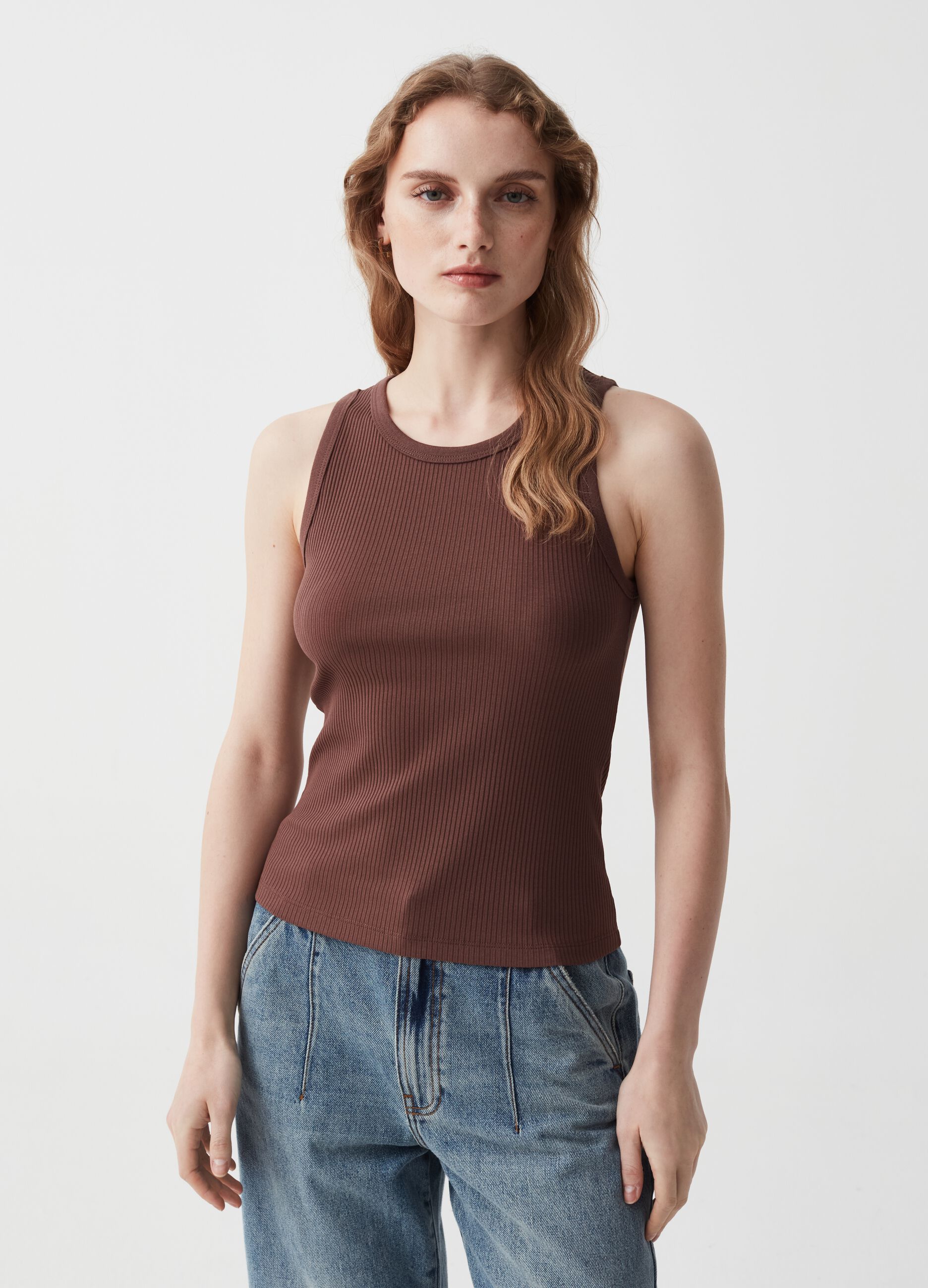 Essential tank top with narrow ribbing