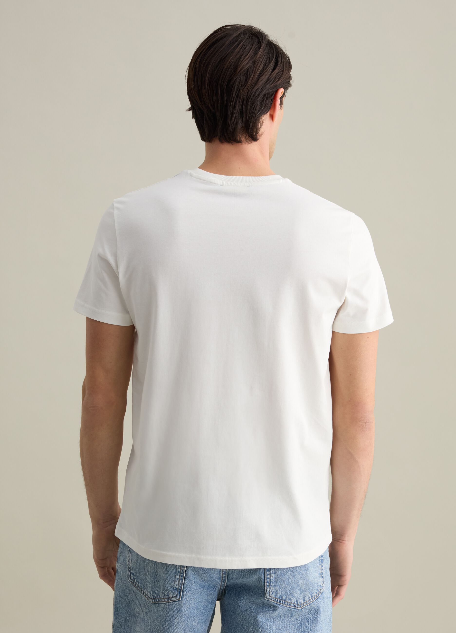 White T-shirt with California surf graphic print