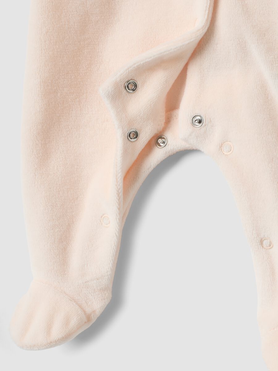 2-pack of pink cotton-blend baby girl sleepsuits with feet and print_2