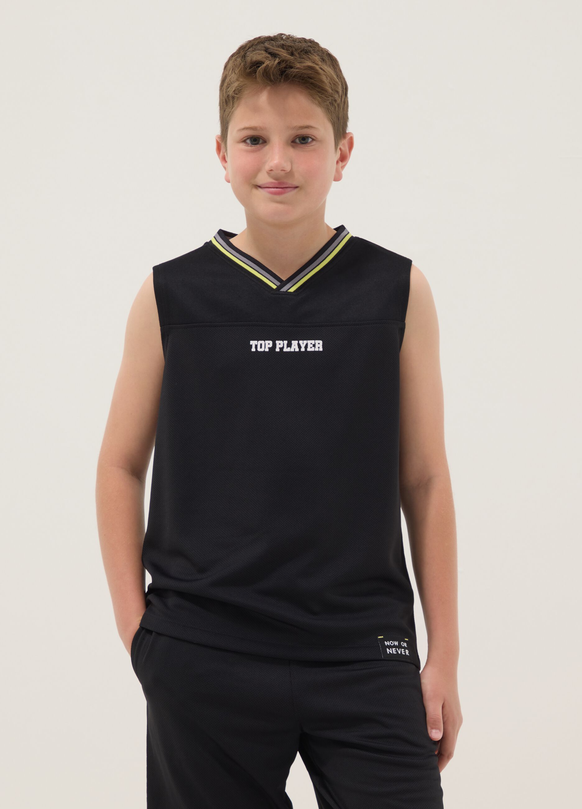 Black sporty V-neck vest