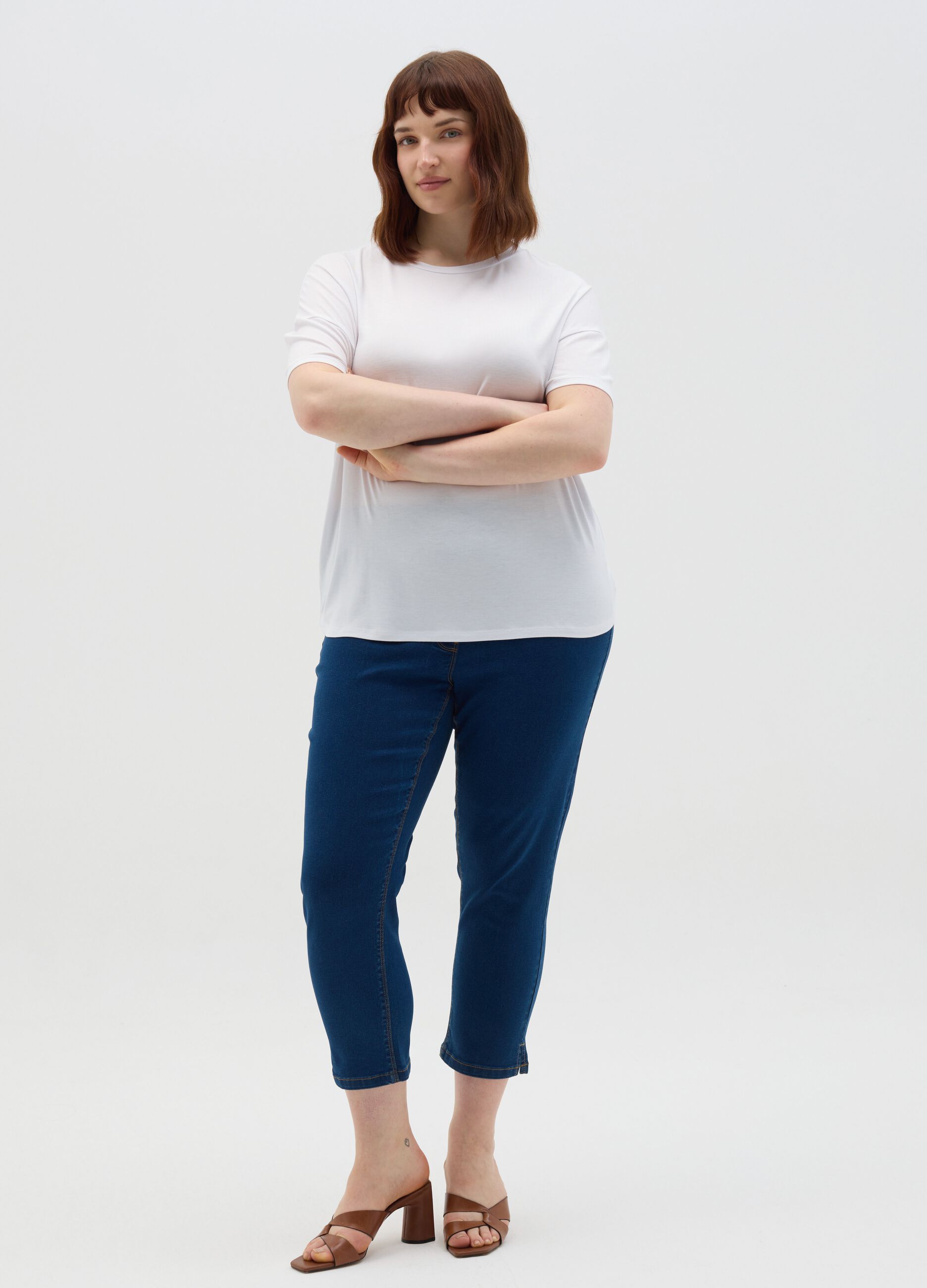 Curvy white regular-fit T-shirt in stretch viscose
