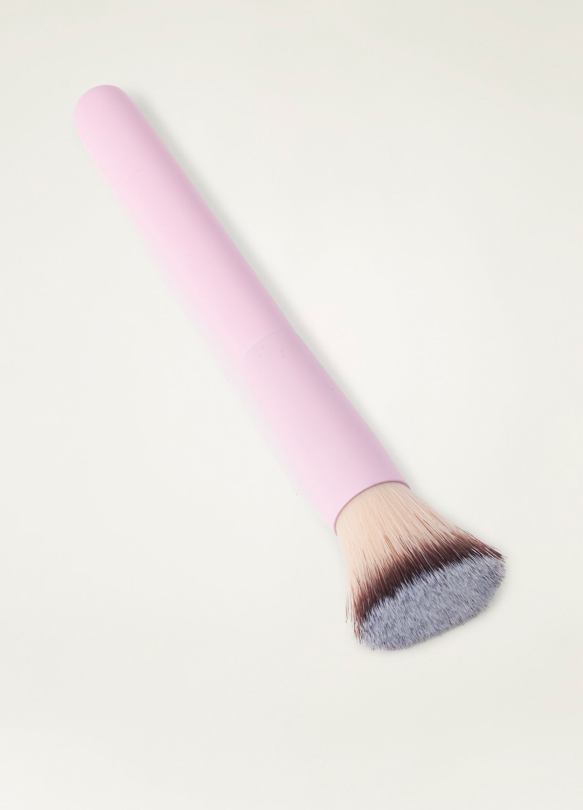 Make-up brush for contouring