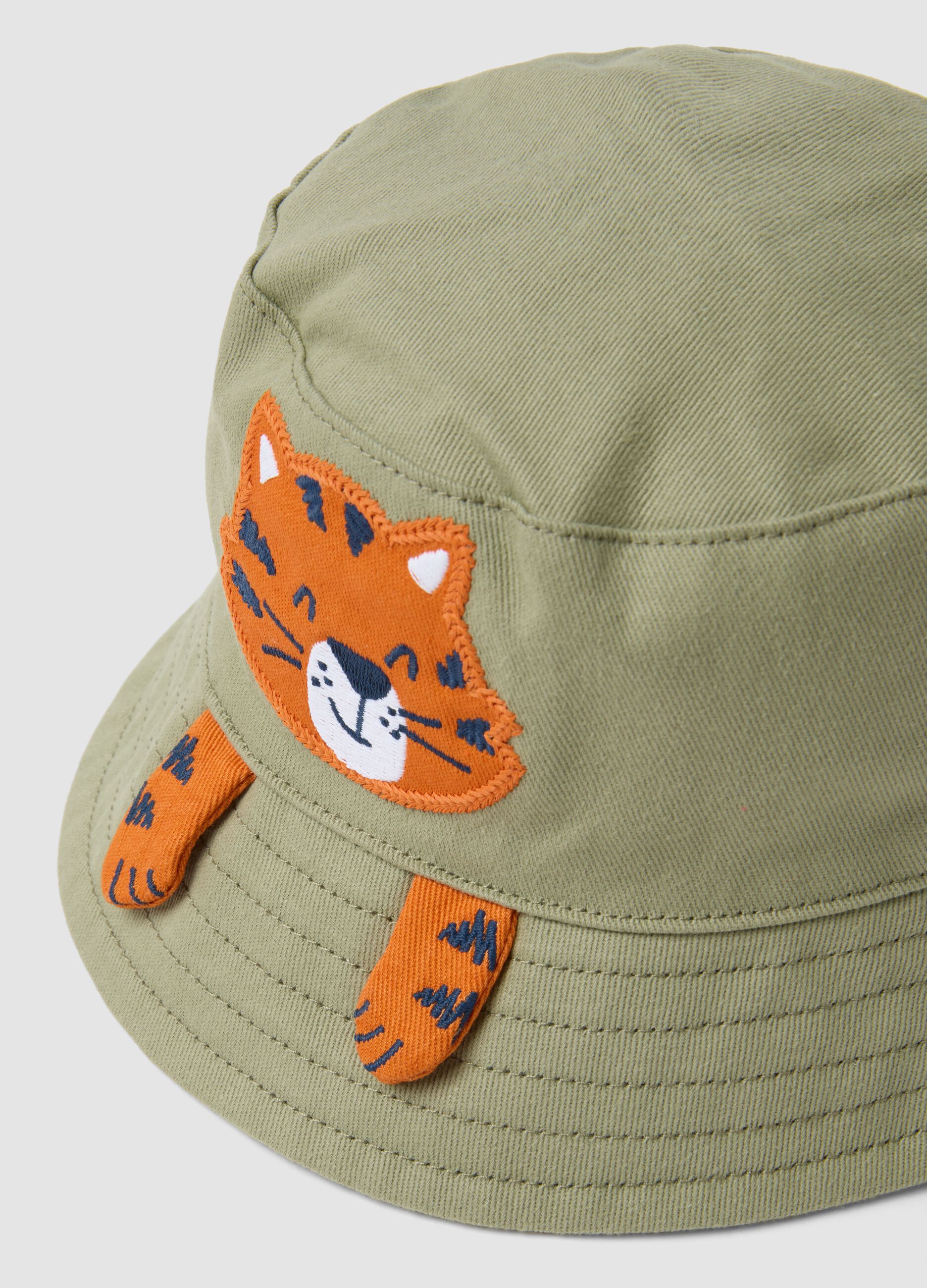 Green cotton bucket hat for boys with tiger