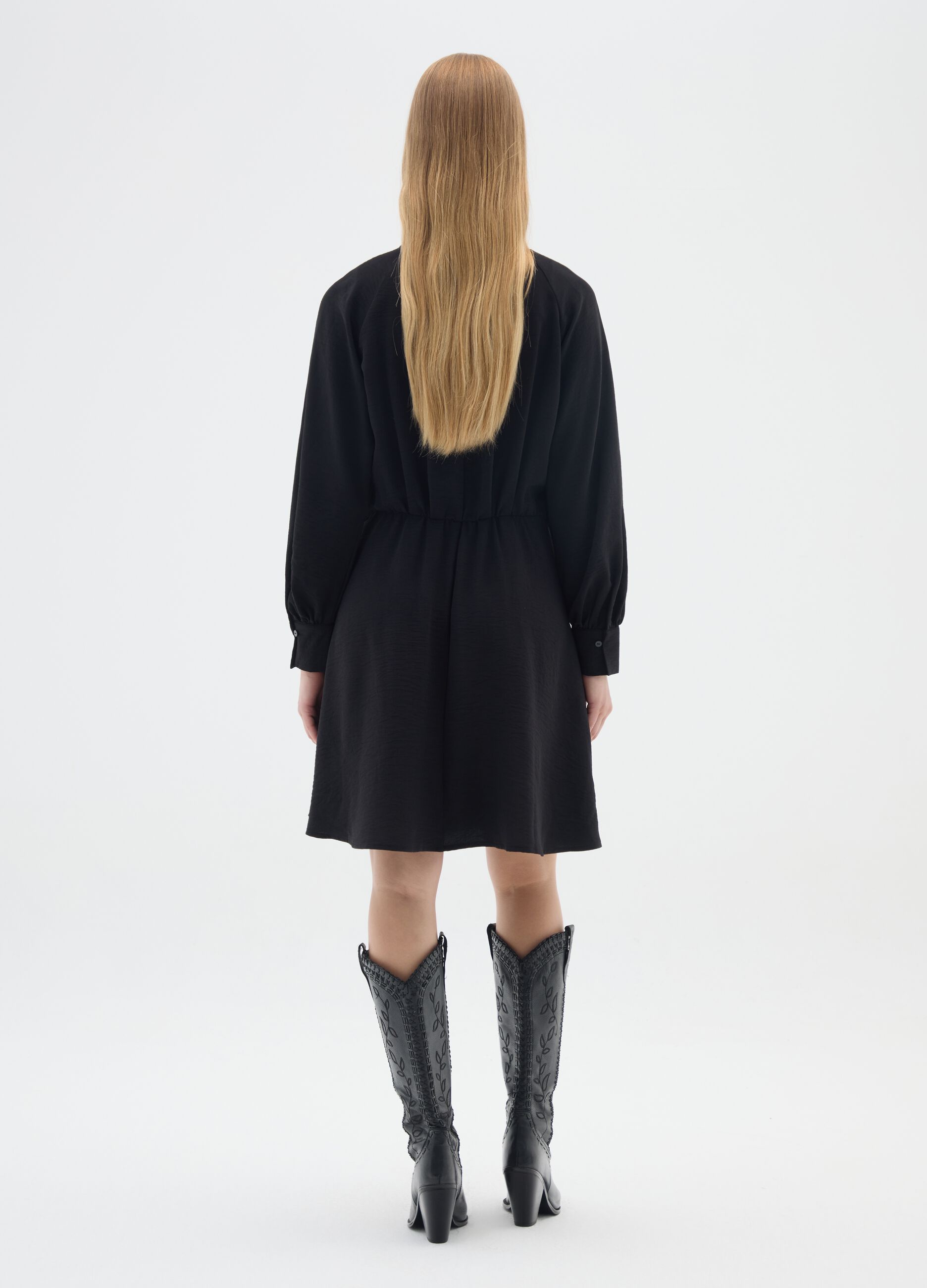 Black regular fit long sleeve dress with belt