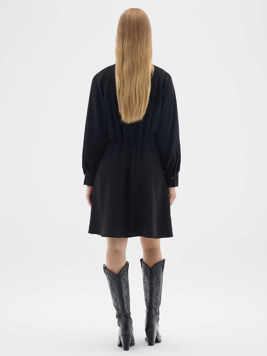 Black regular fit long sleeve dress with belt_2