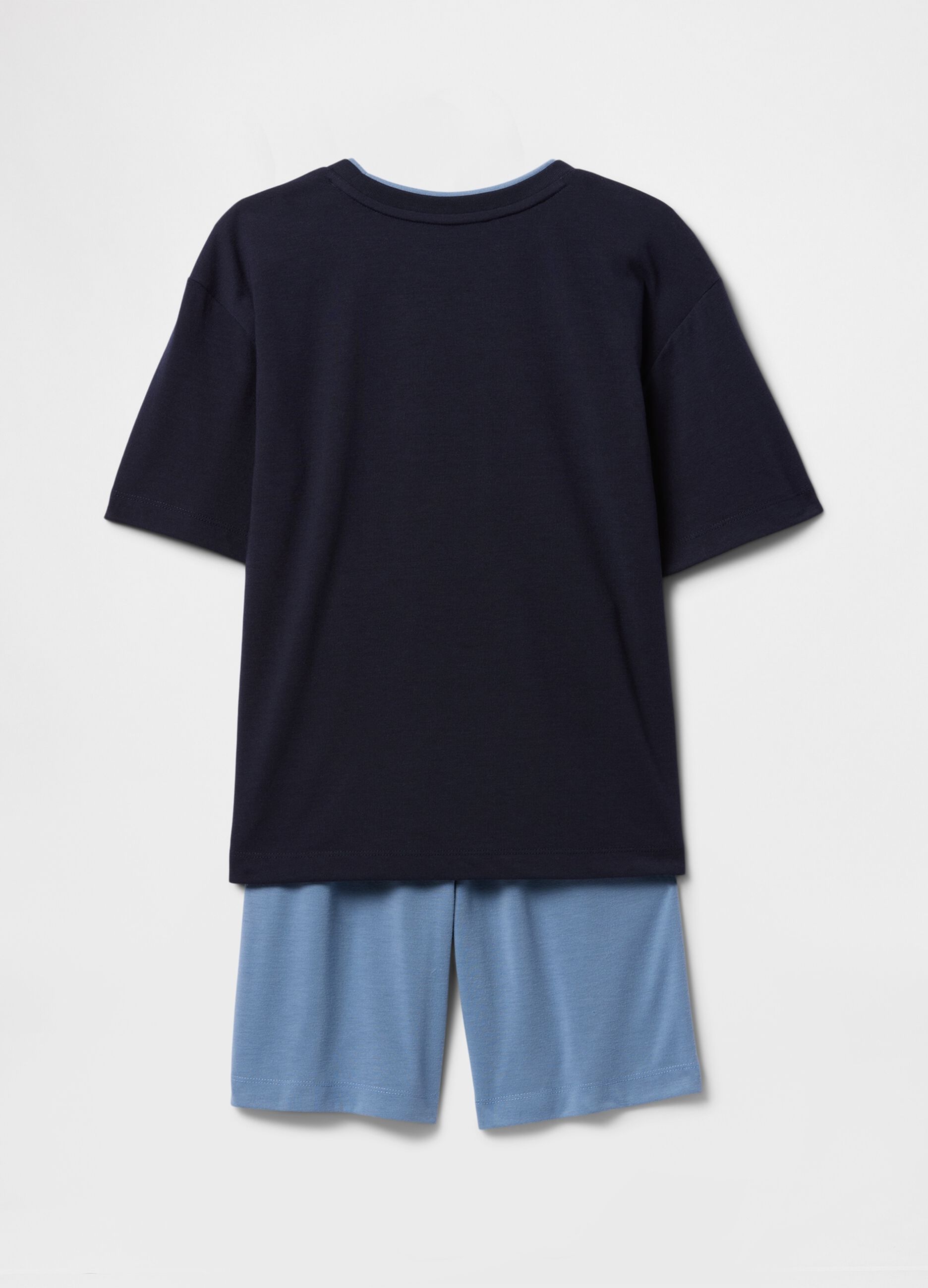 Blue children's pyjamas with Captain America print