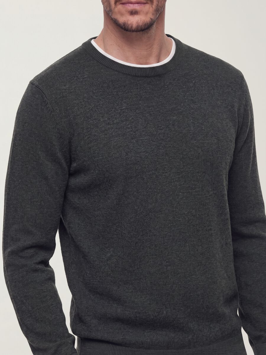Grey crew-neck viscose-blend jumper, regular fit_1