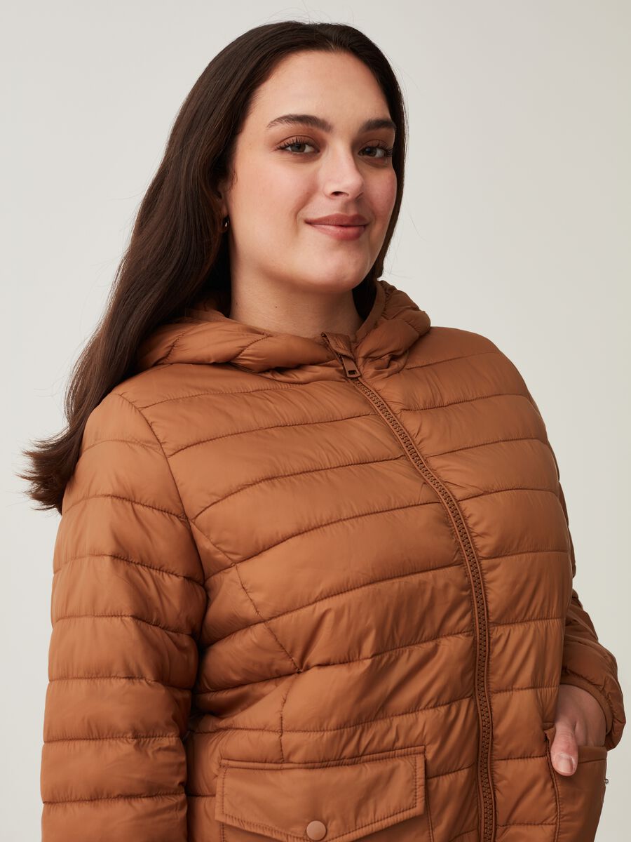 Piumino ultralight con cappuccio Curvy_1