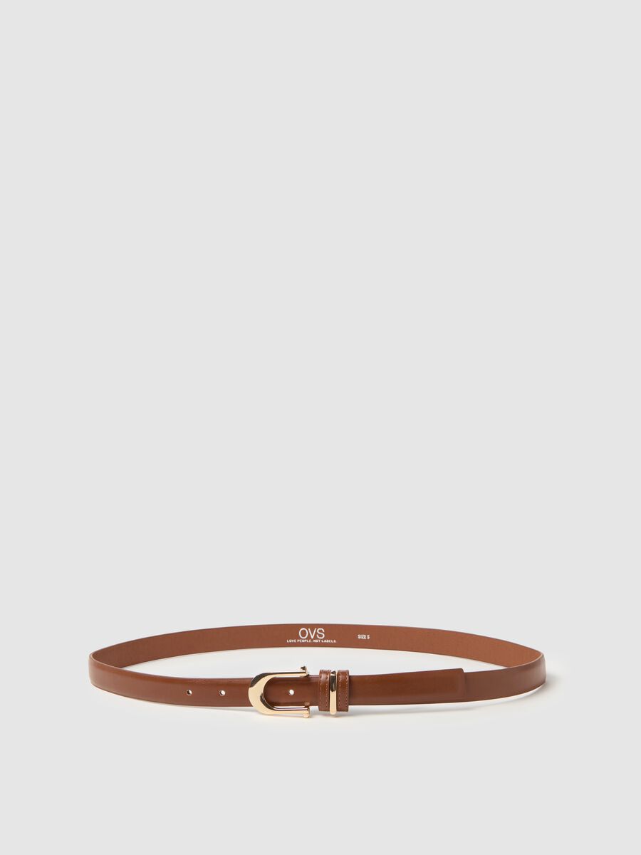 Belt with buckle and metal detail_0