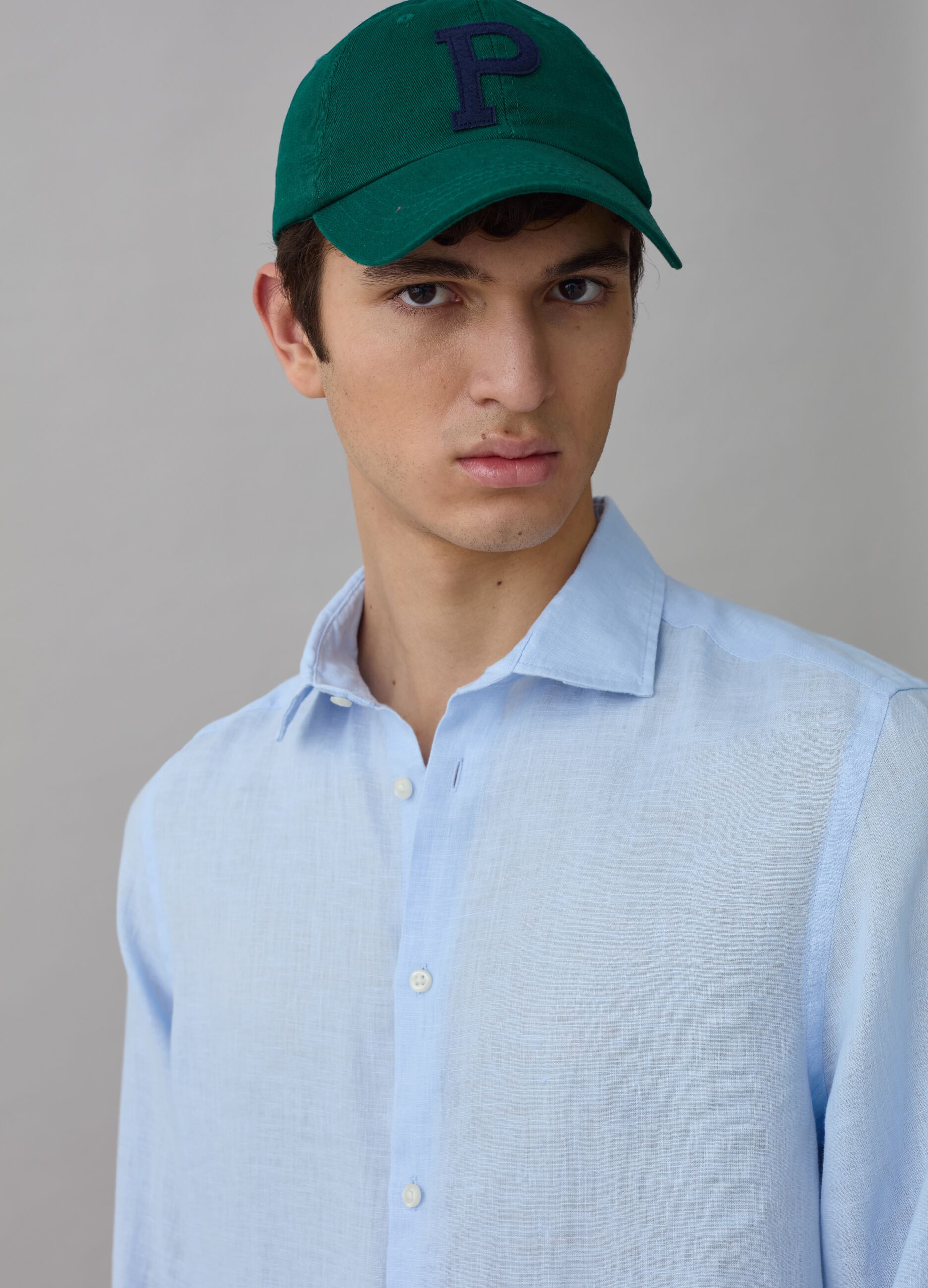 Regular-fit shirt in linen