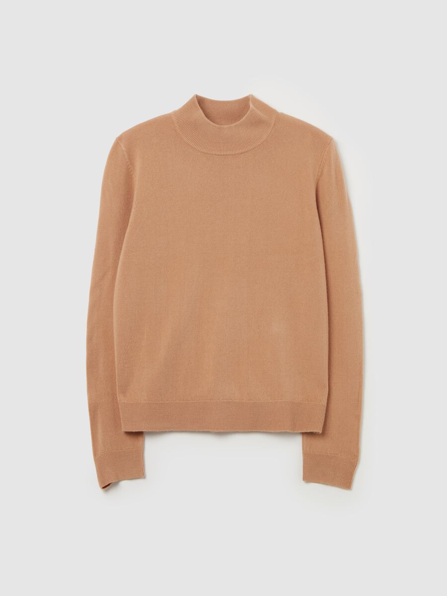 Long-sleeved top with mock neck_4