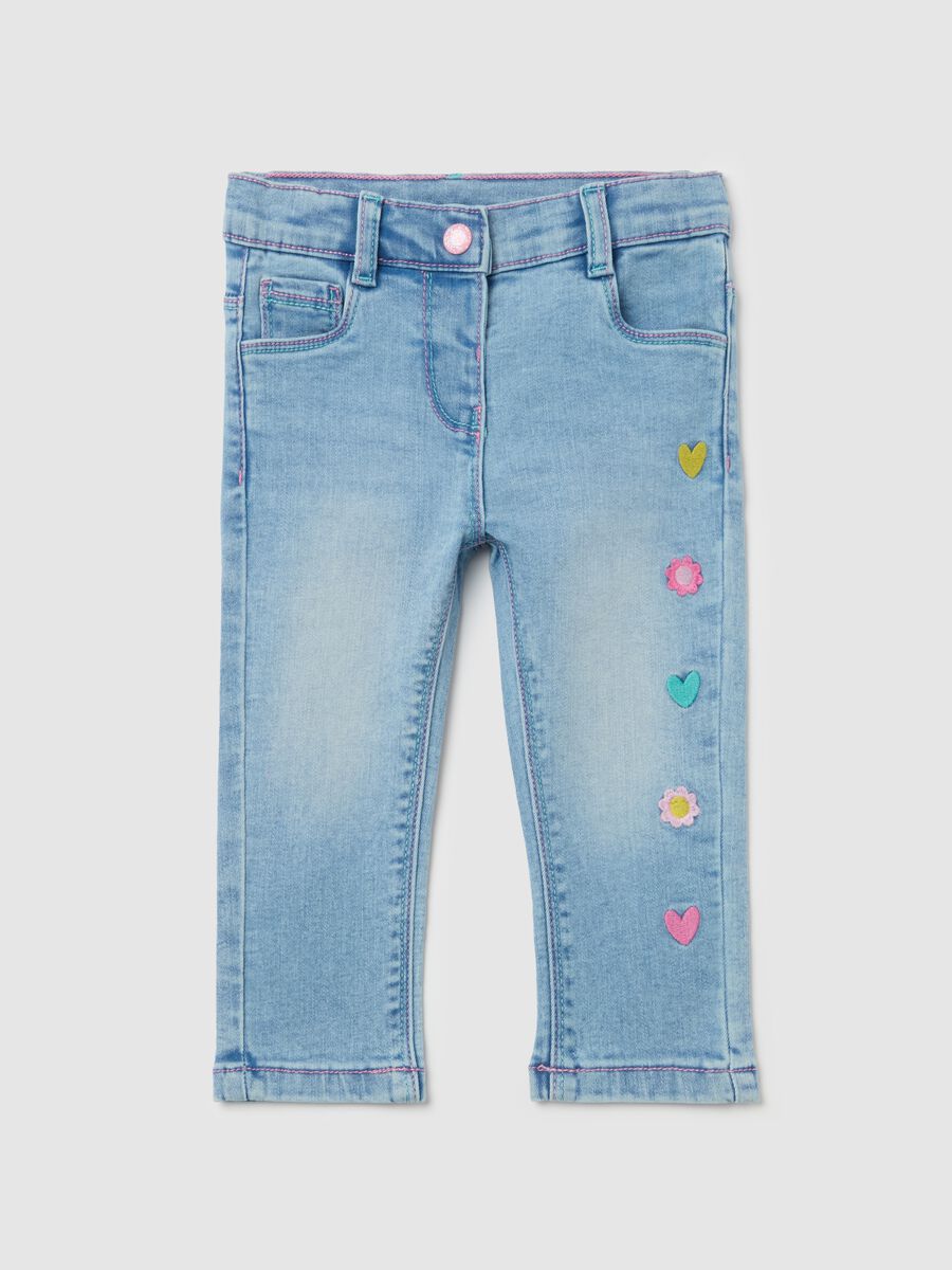 Jeans with five pockets and hearts and flowers embroidery_0