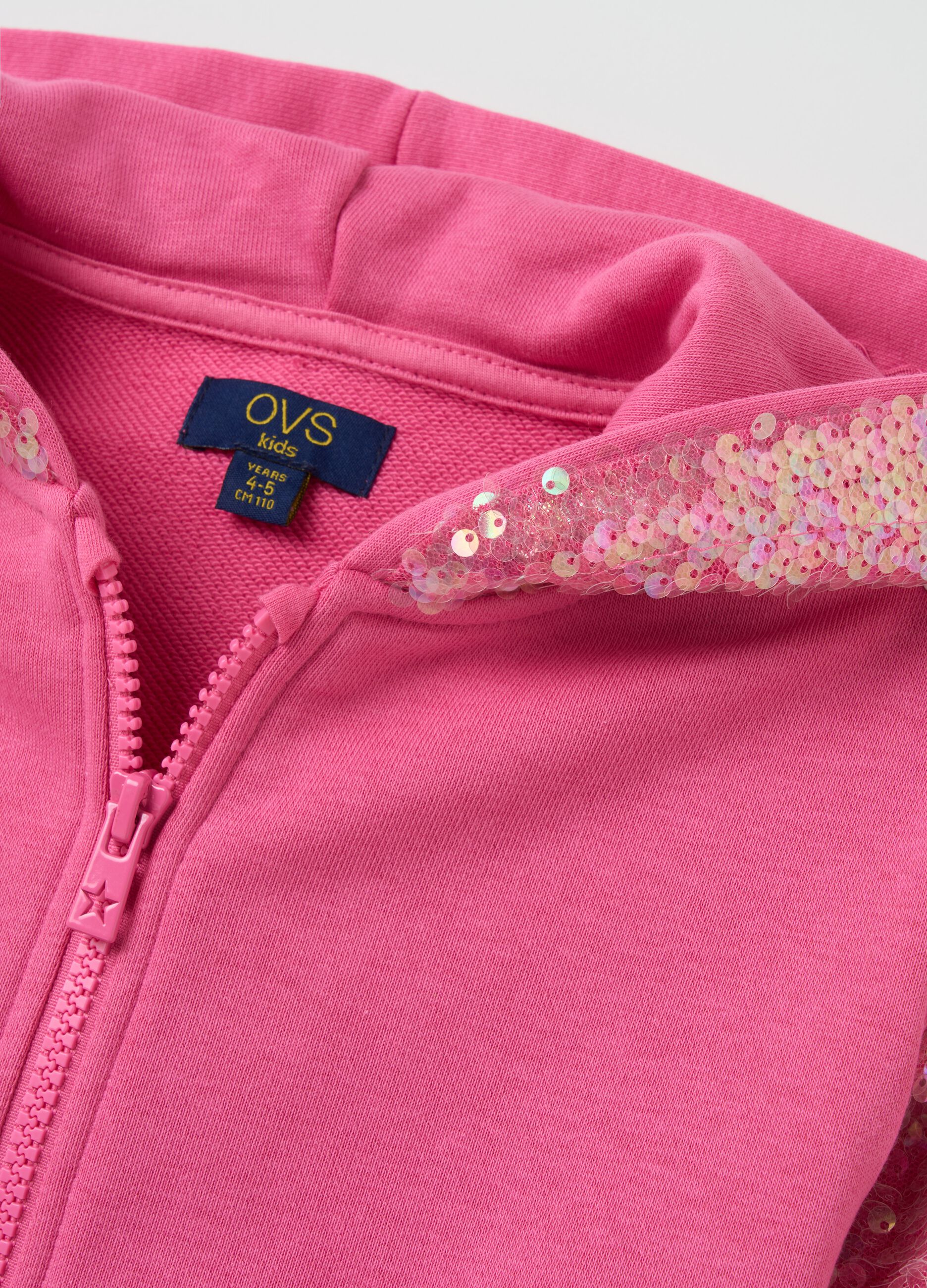 Full-zip con cappuccio e paillettes 