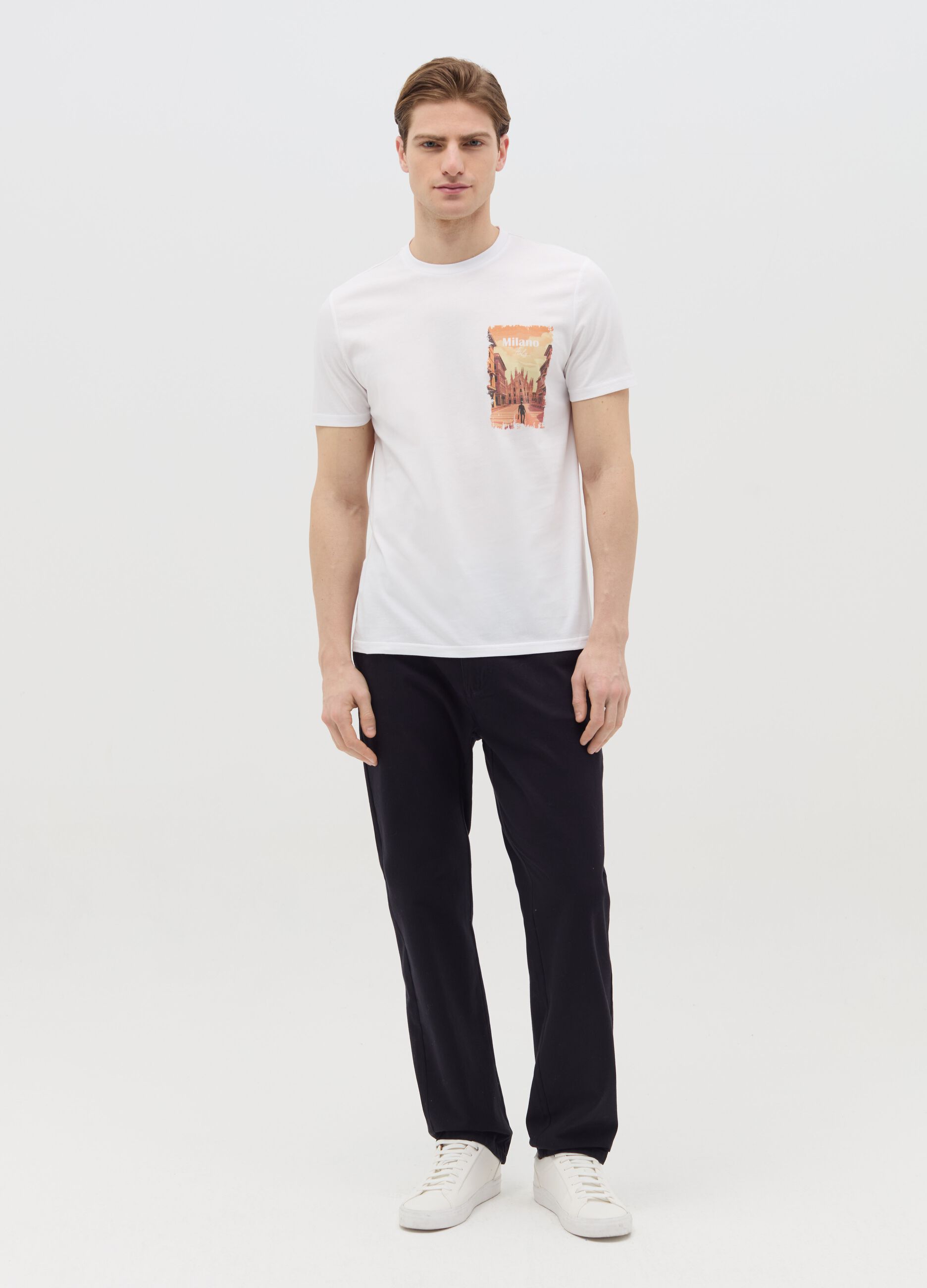 T-shirt in cotone con stampa "Milano Italy"