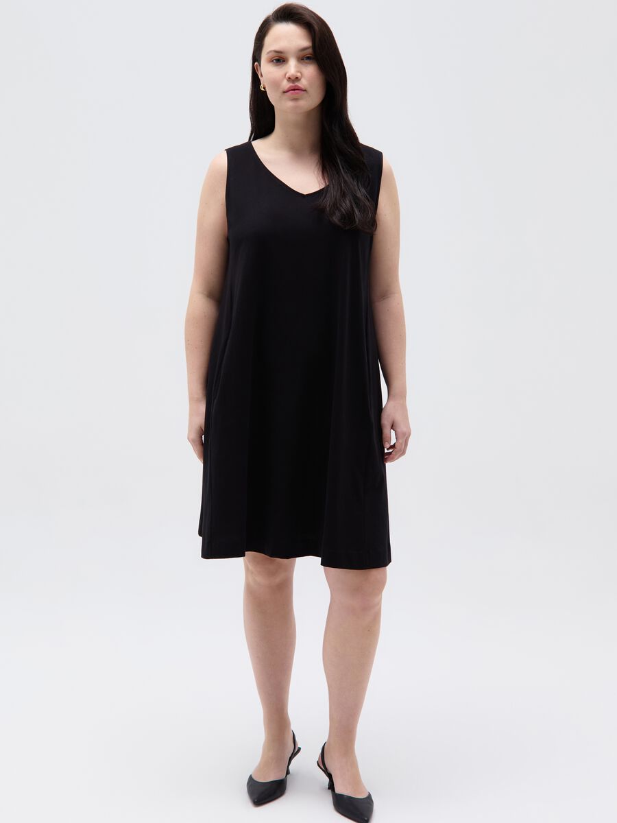 Essential Curvy short flare-fit dress_0