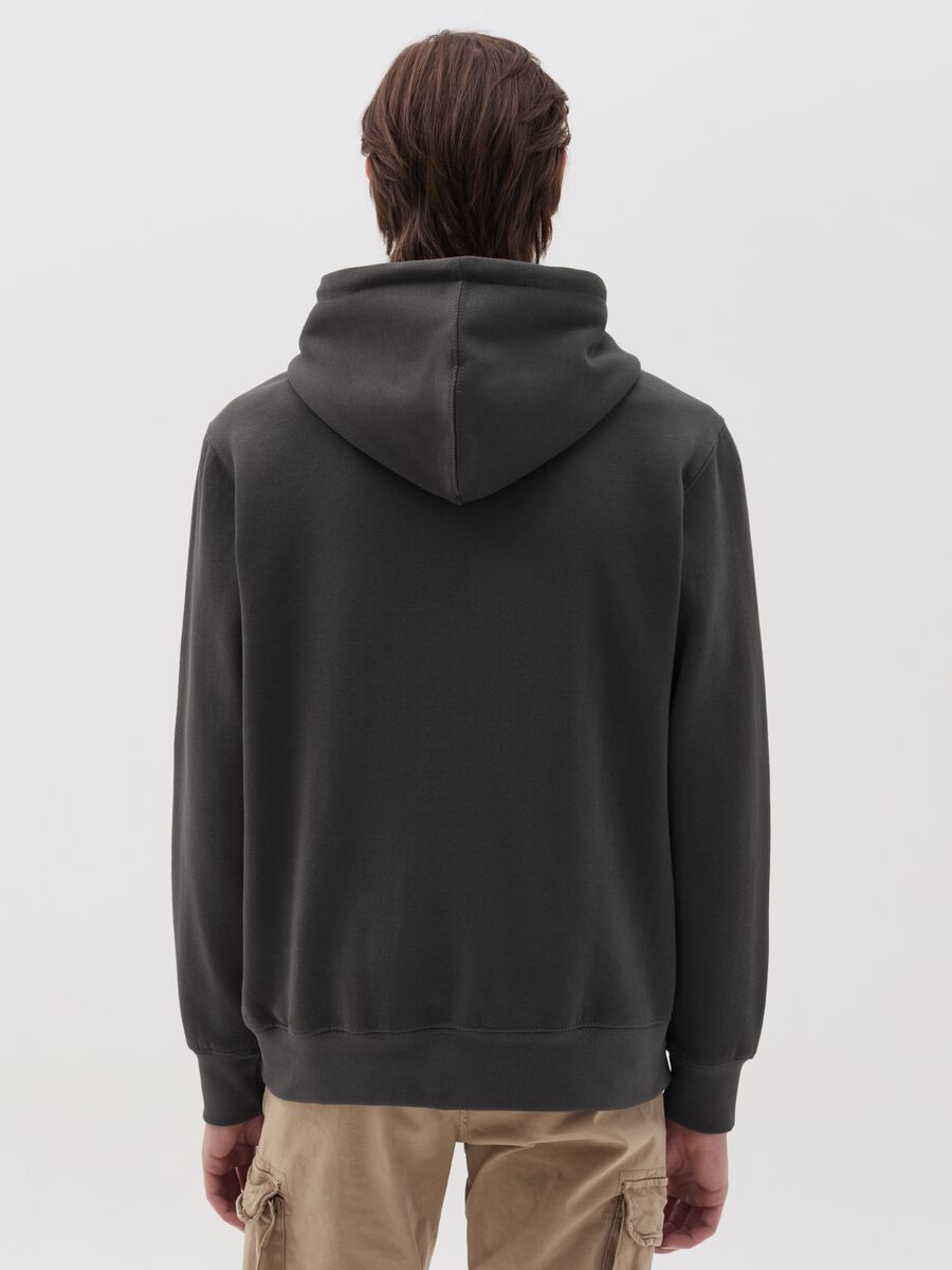 Full-zip plush hoodie_3