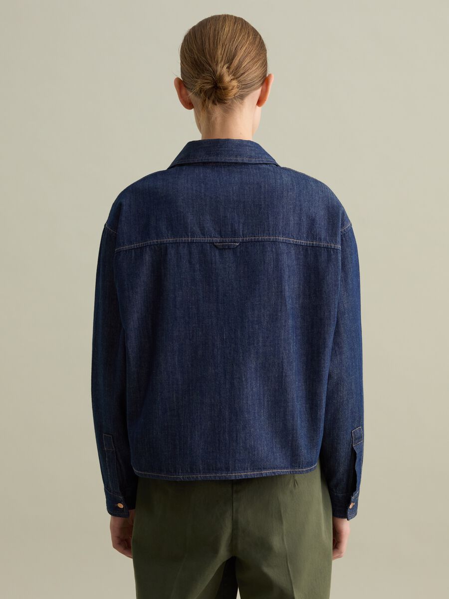 Utility shacket in denim_3