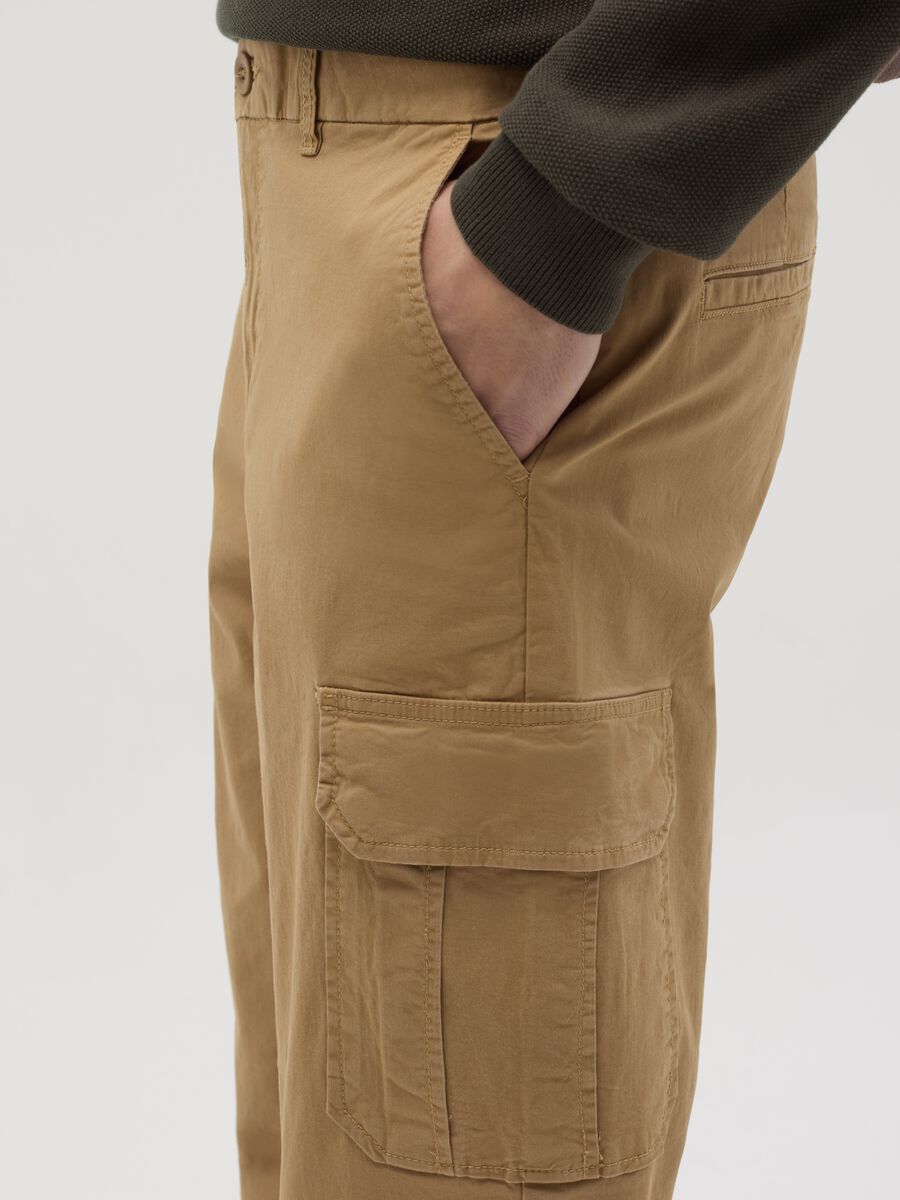 Slim-fit cargo pants in stretch cotton_2