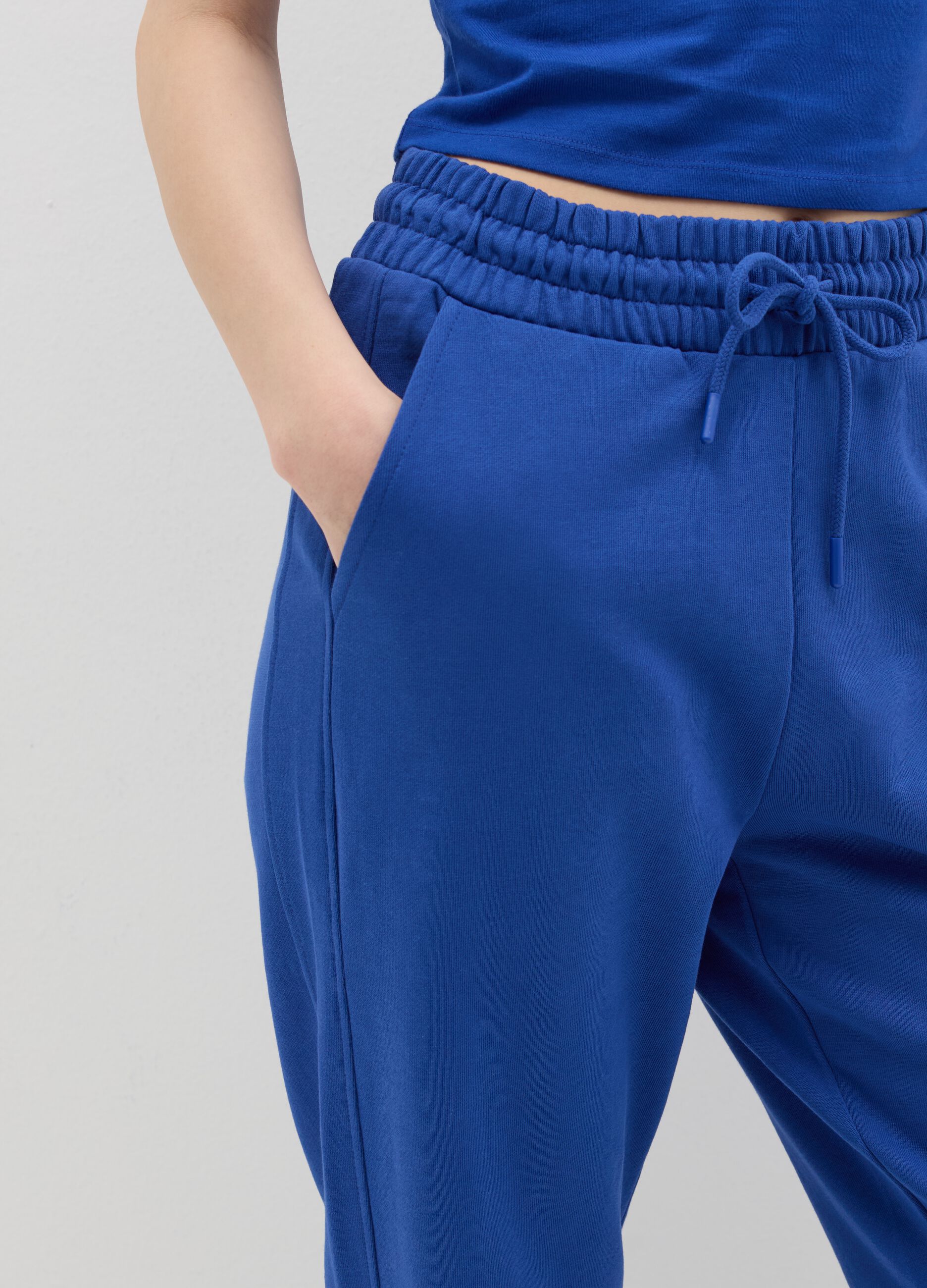 Fleece joggers with drawstring