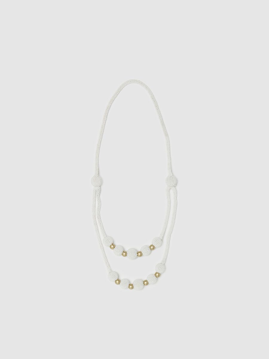 Beaded necklace with gold details_0