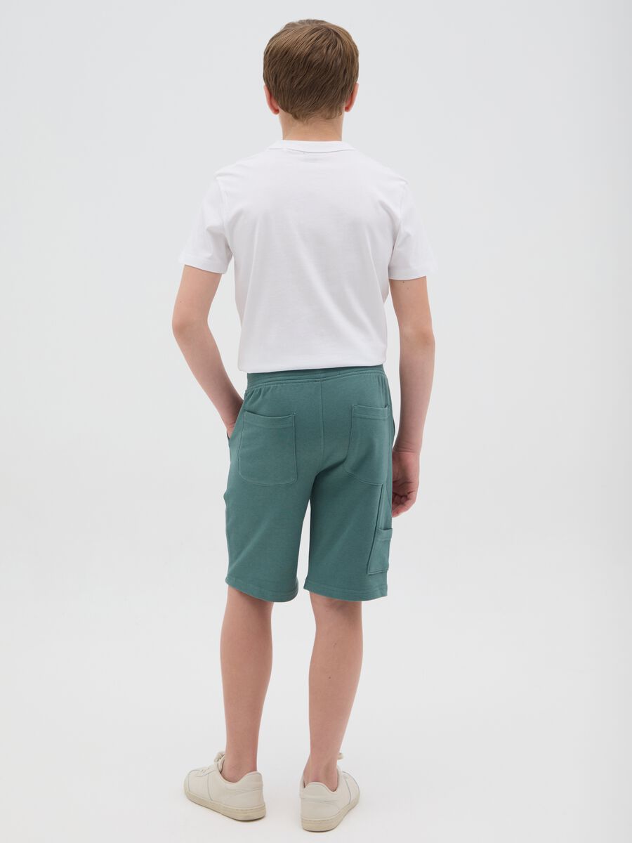 Green shorts in organic cotton_1