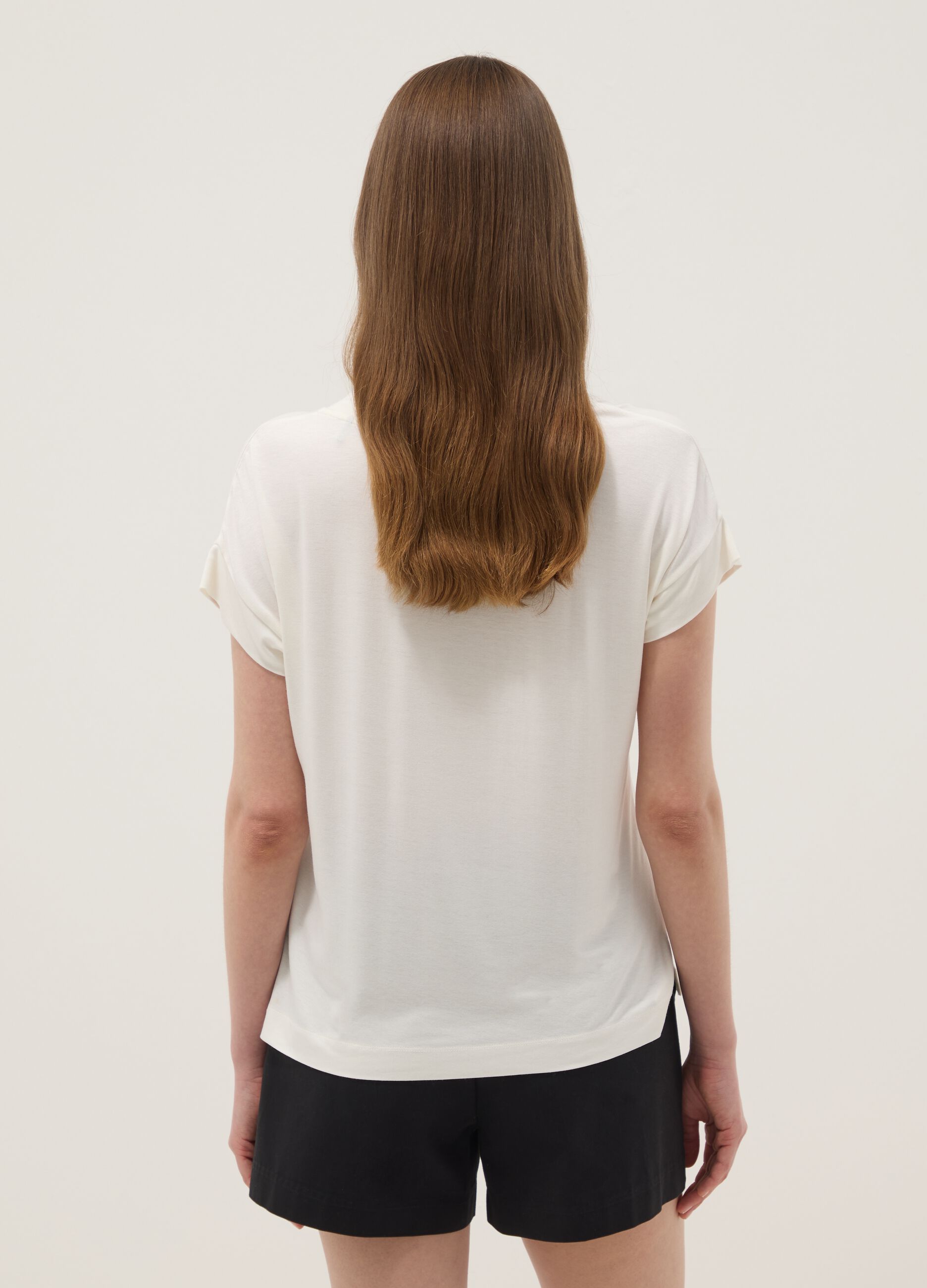 White stretch viscose T-shirt, regular fit