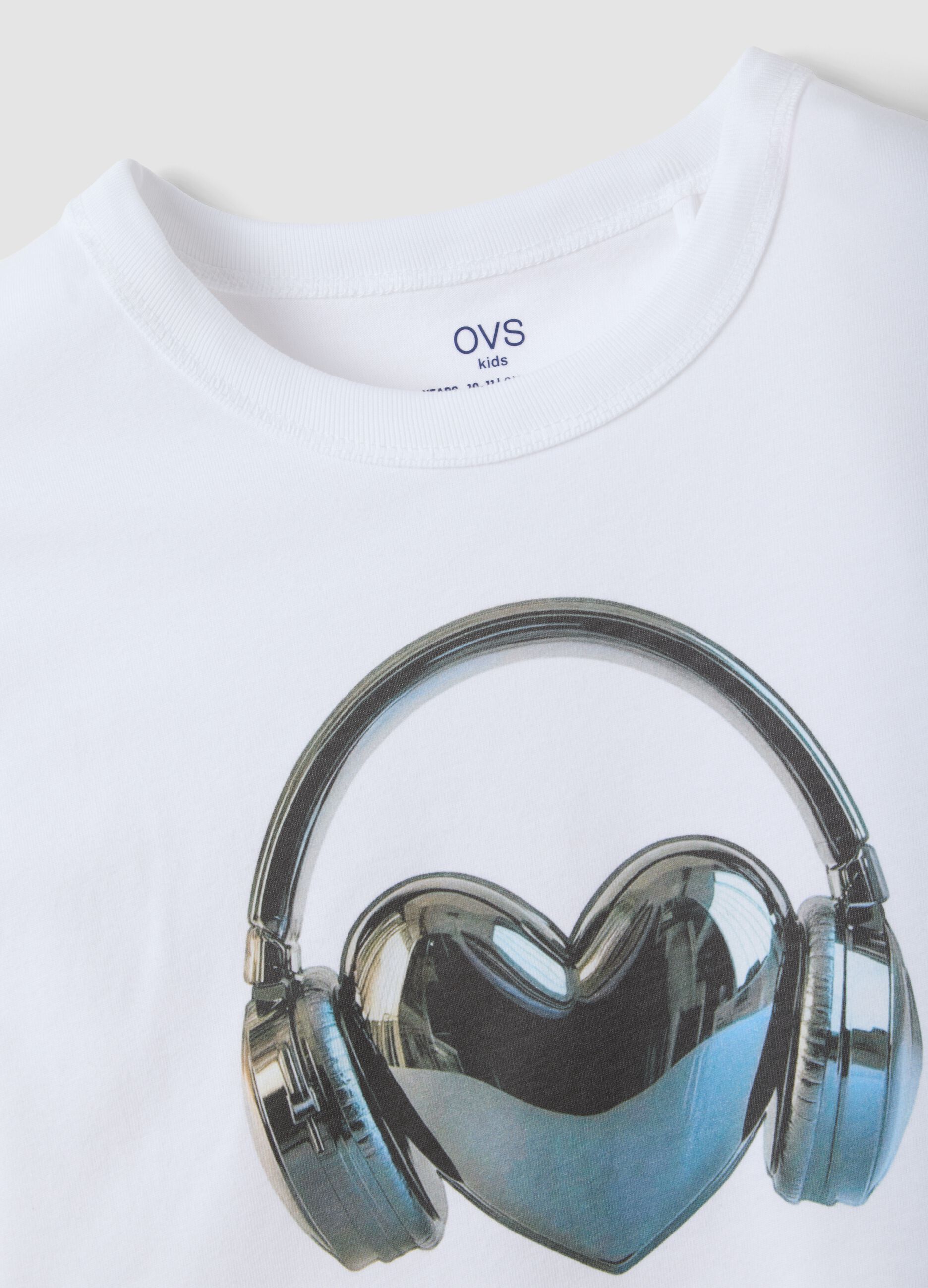 White pure organic cotton T-shirt with ribbed neckline for girls