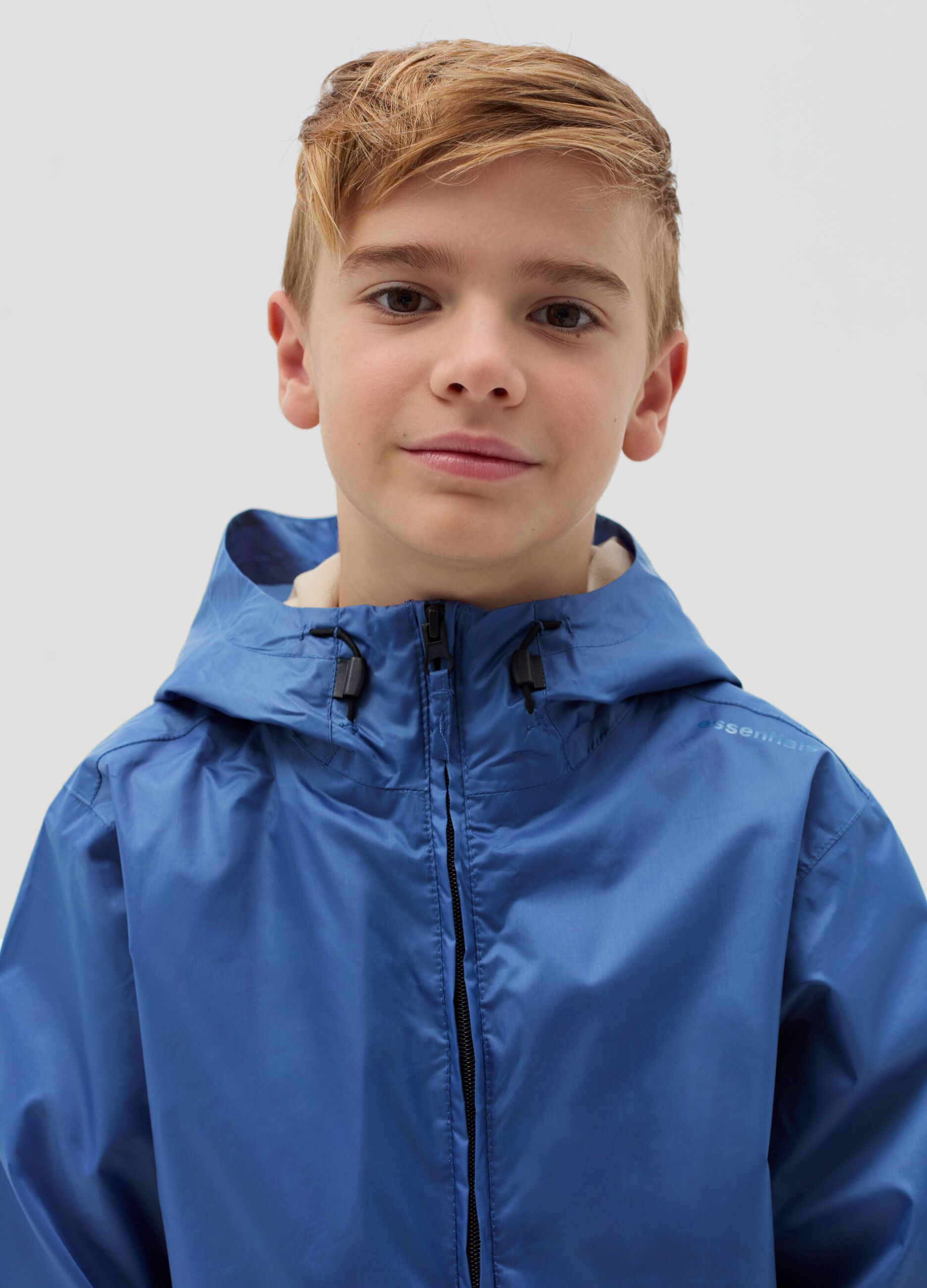 Essential waterproof jacket with hood