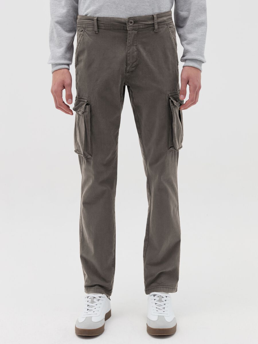 Pantalone cargo in twill di cotone stretch_1