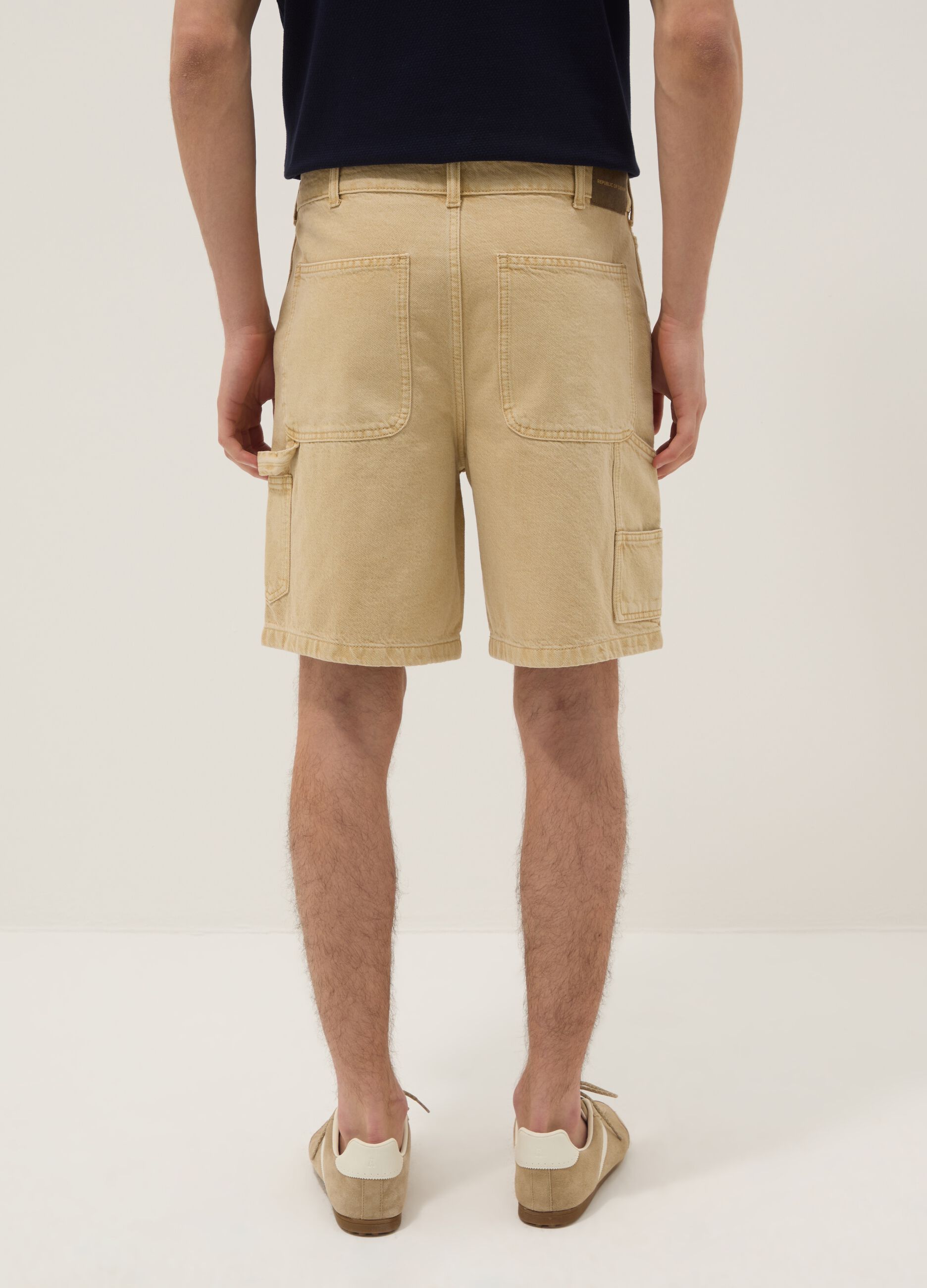 Bermuda beige in puro cotone