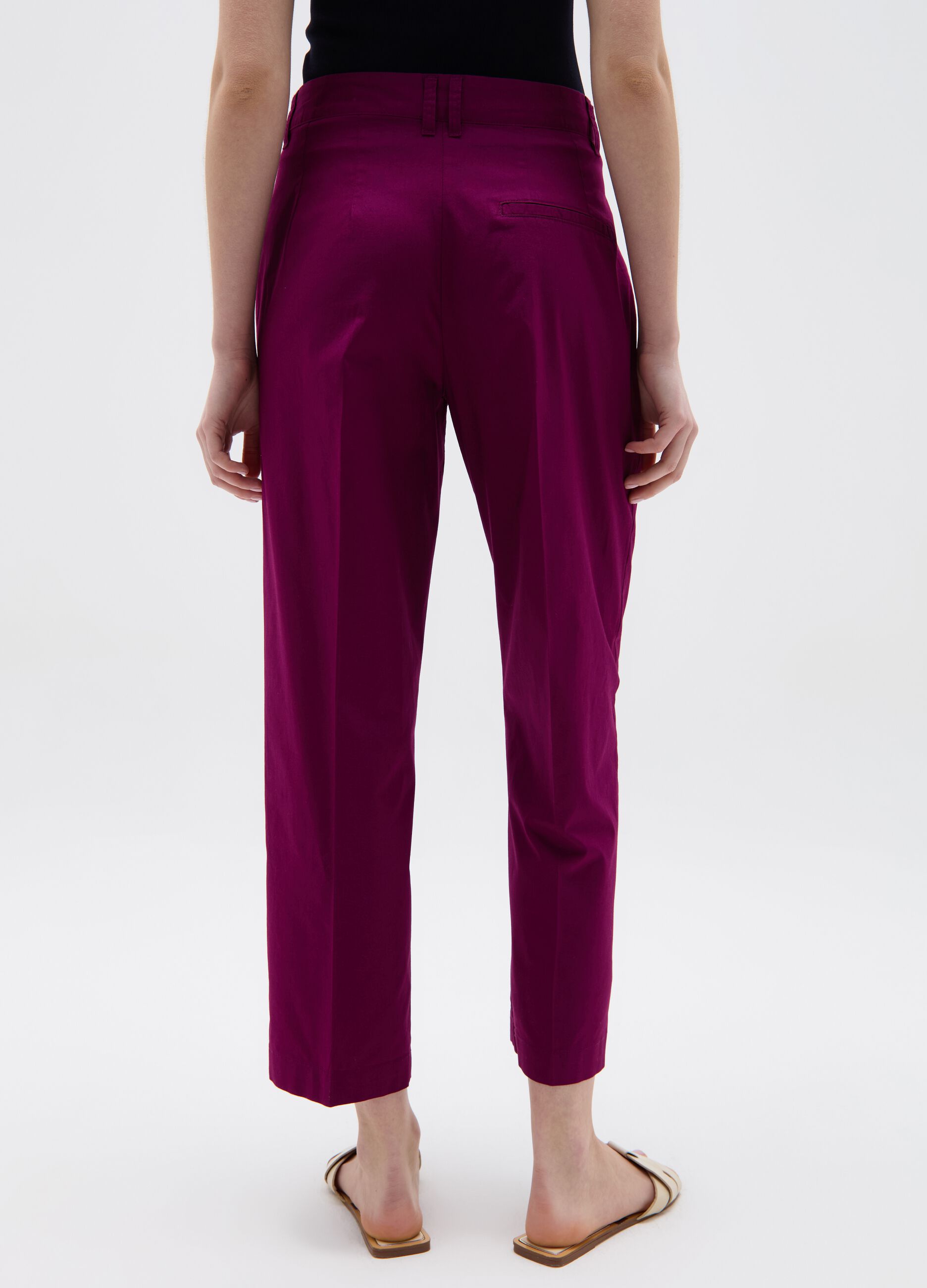 Crop cigarette trousers with darts
