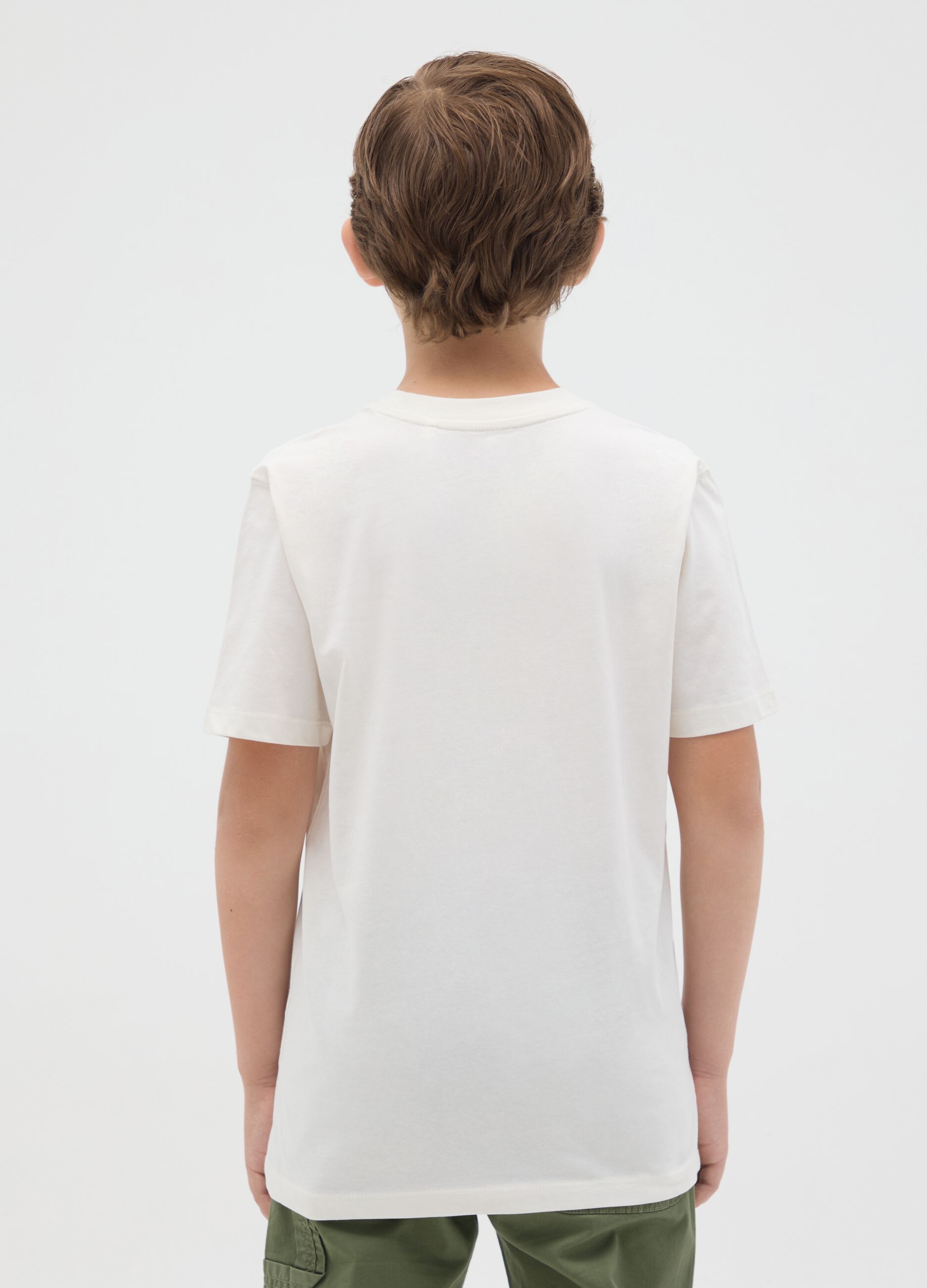 White pure cotton boy’s t-shirt, regular fit with print