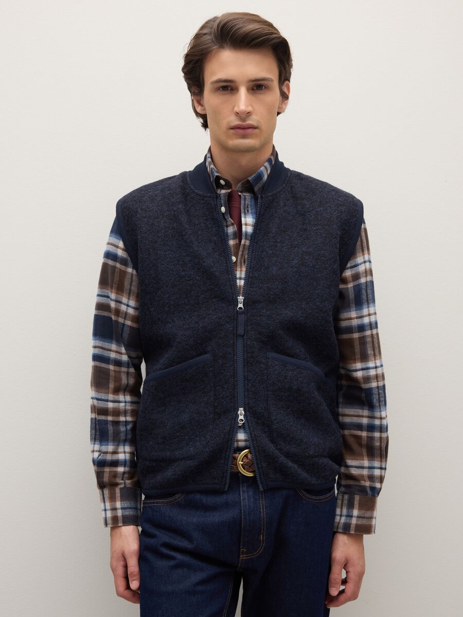 Gilet blu in misto lana_1