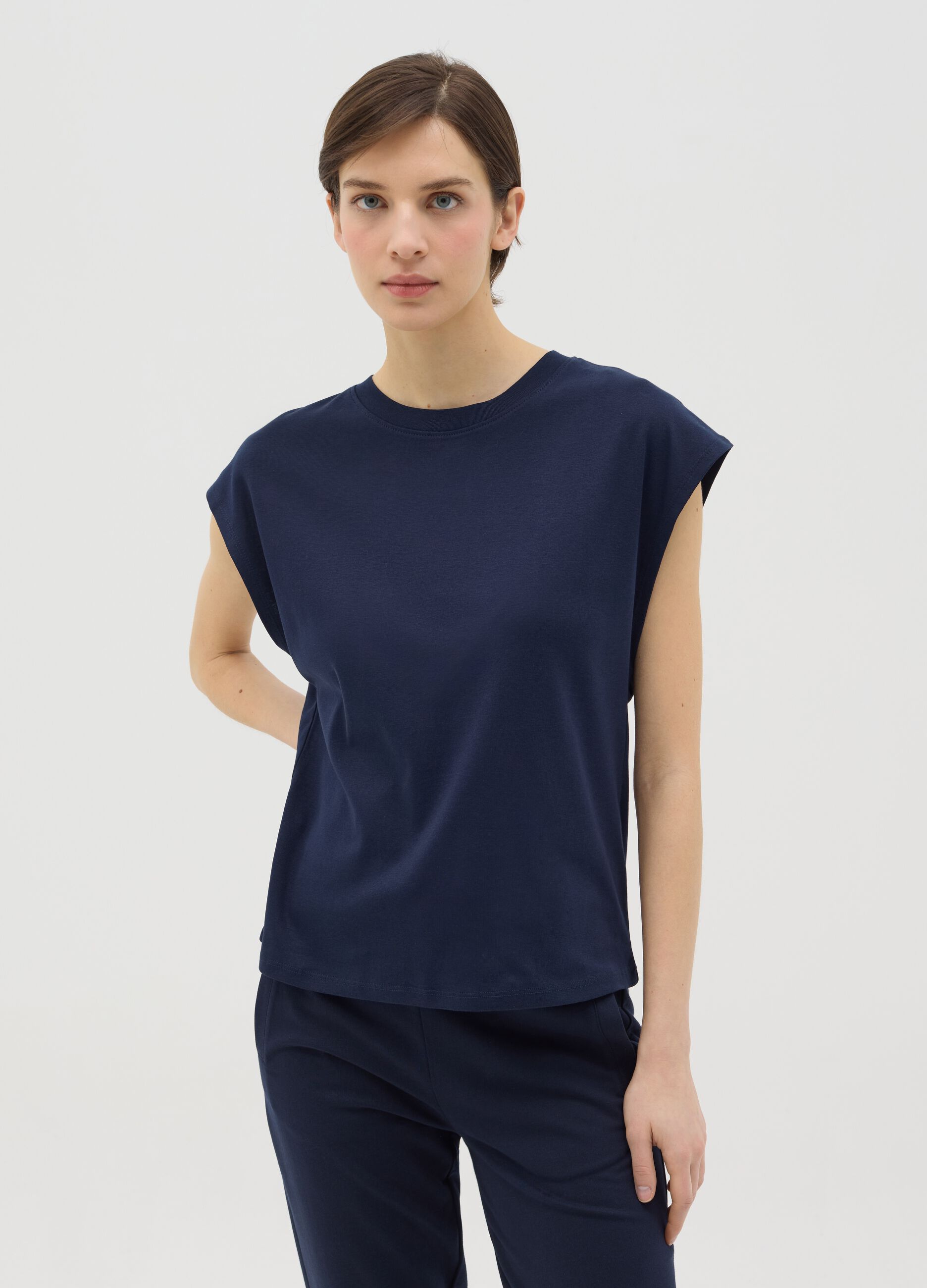 T-shirt con maniche a kimono