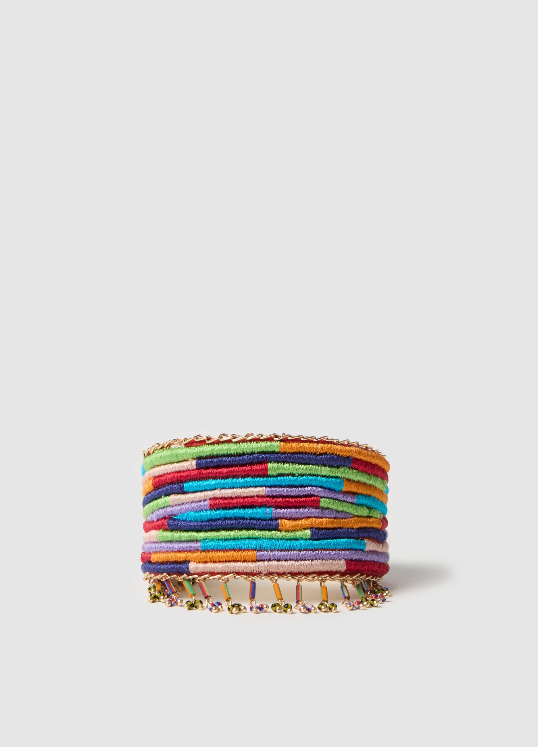 Bracciale rigido con fili multicolore e perline